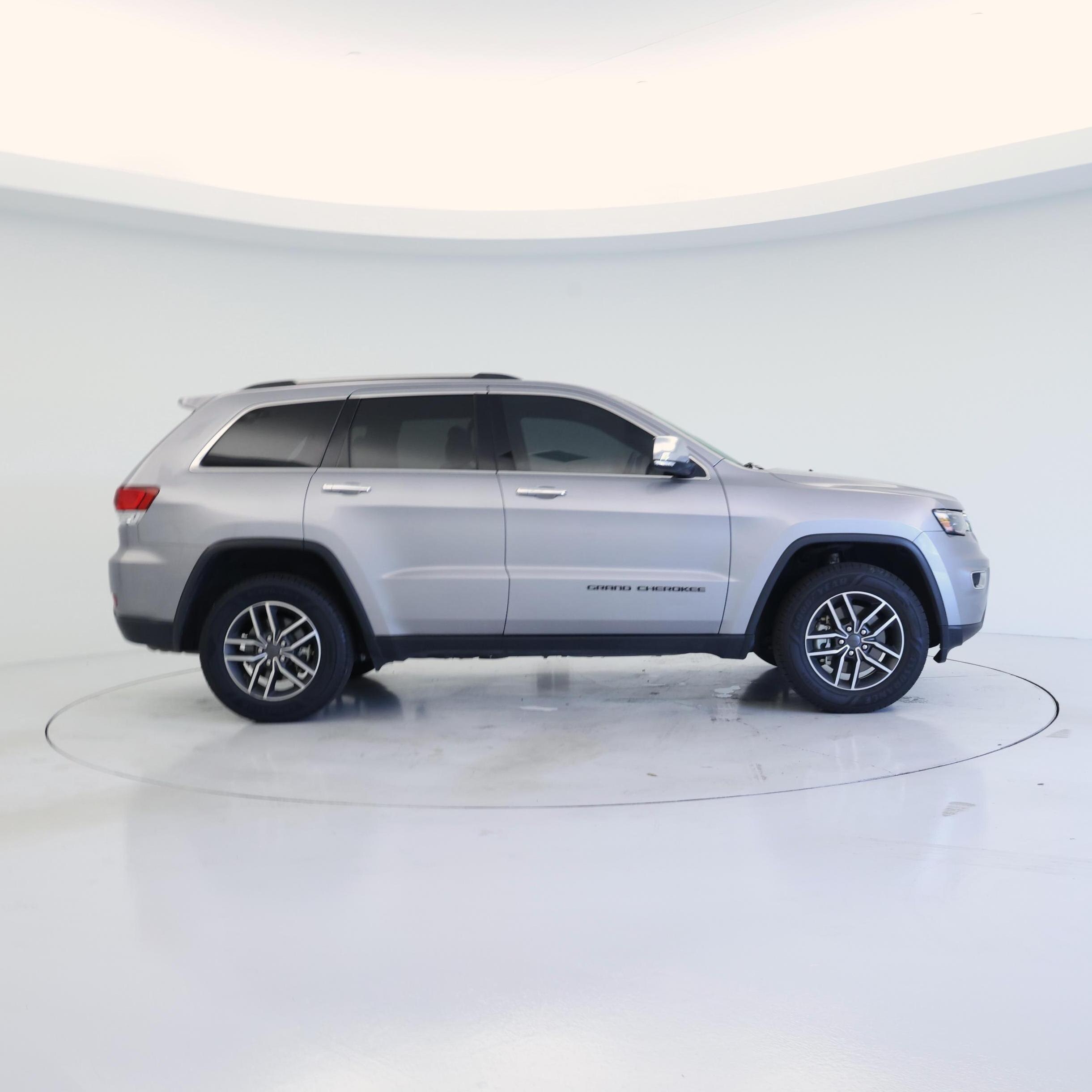 Thumbnail: 2021 Jeep Grand Cherokee - 7