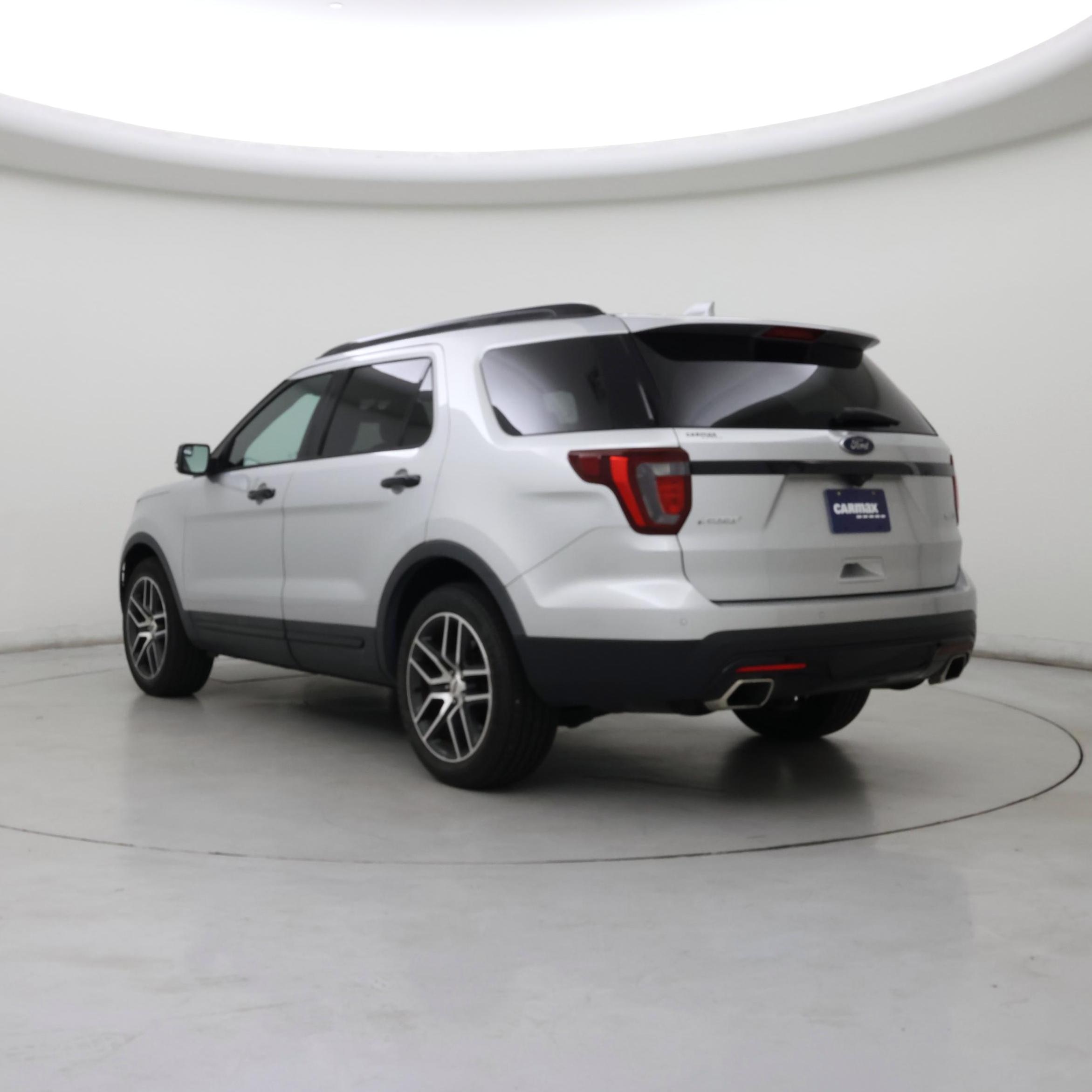 Thumbnail: 2017 Ford Explorer - 2