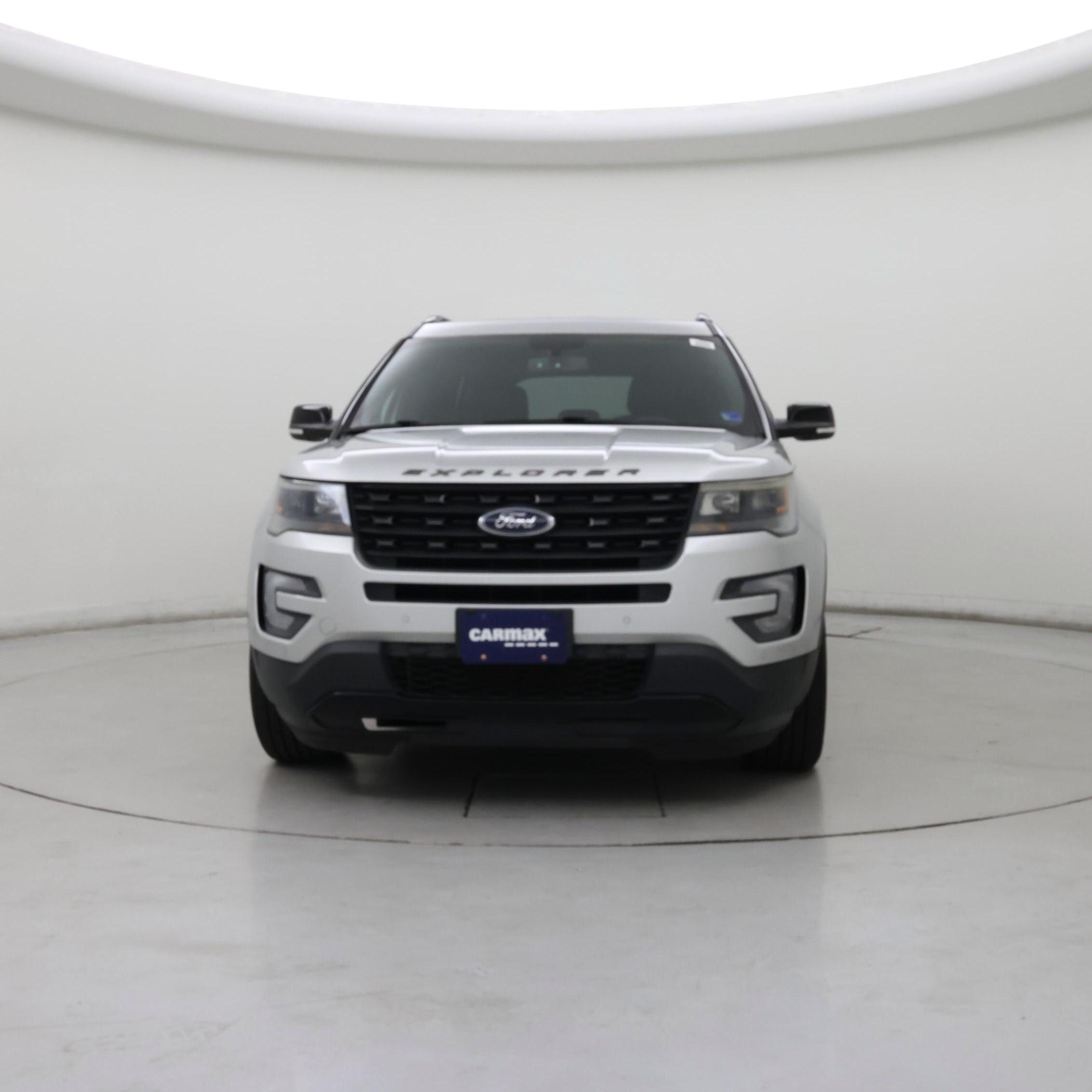 Thumbnail: 2017 Ford Explorer - 5