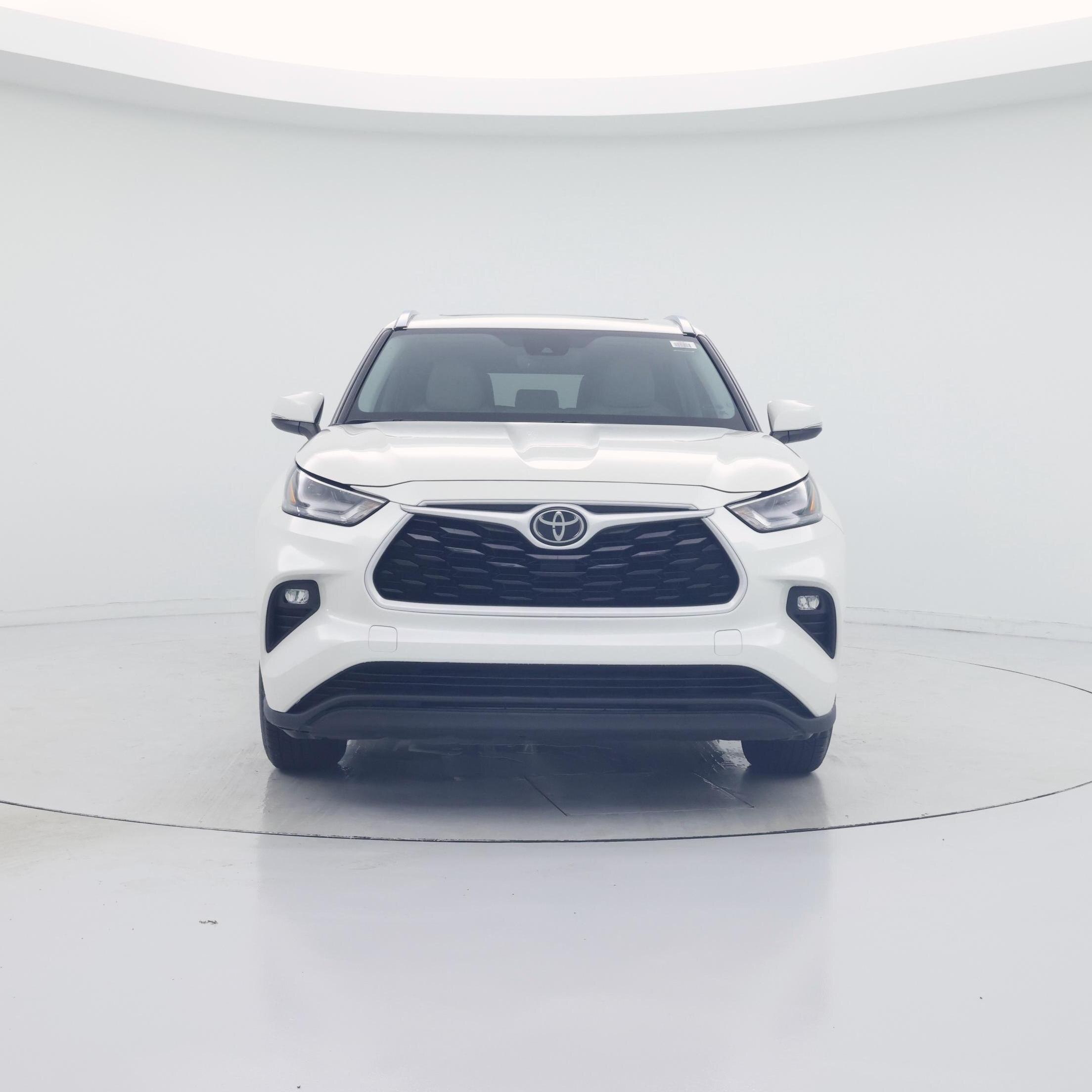 Thumbnail: 2021 Toyota Highlander - 5