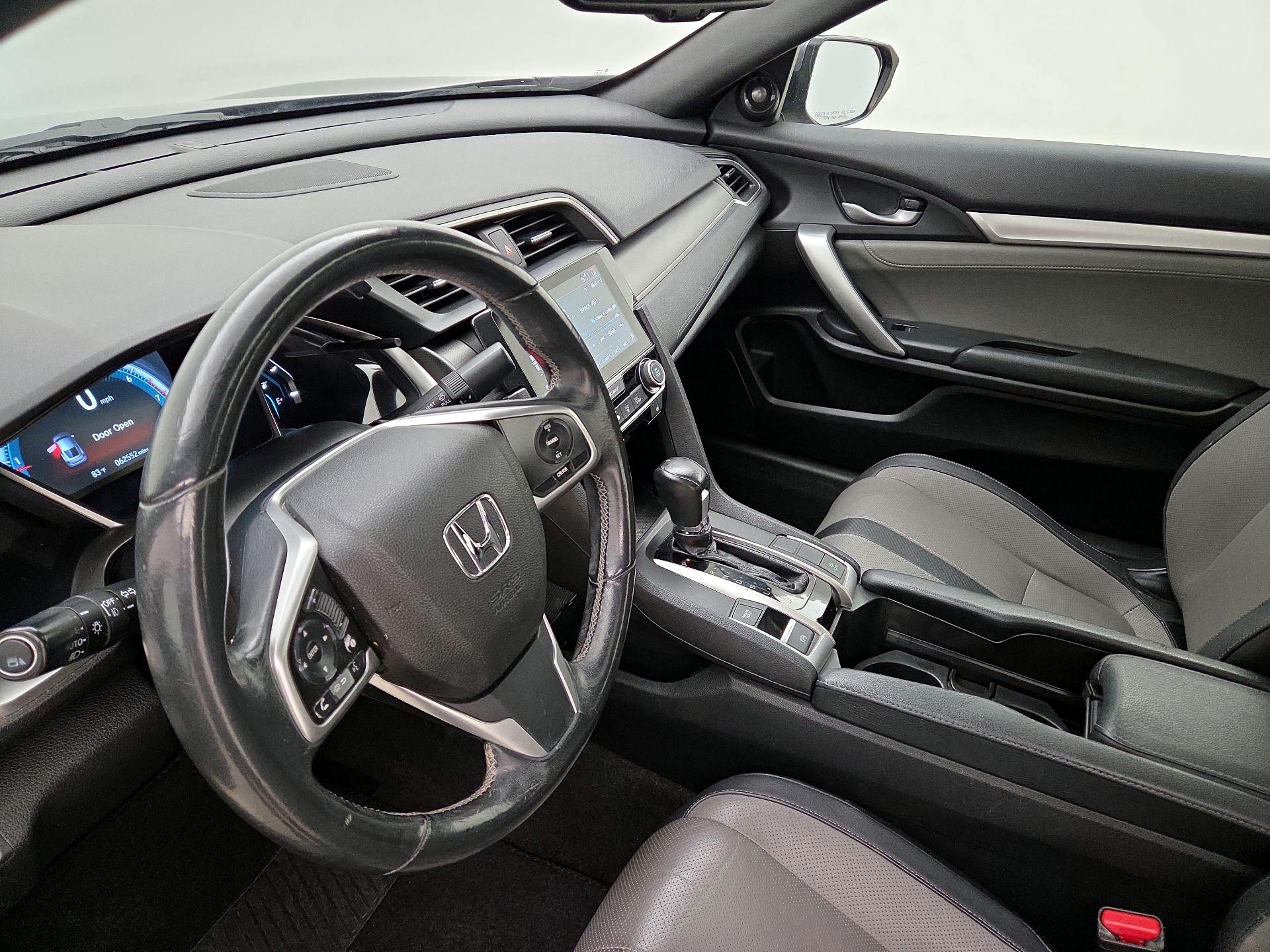 Thumbnail: 2017 Honda Civic - 9