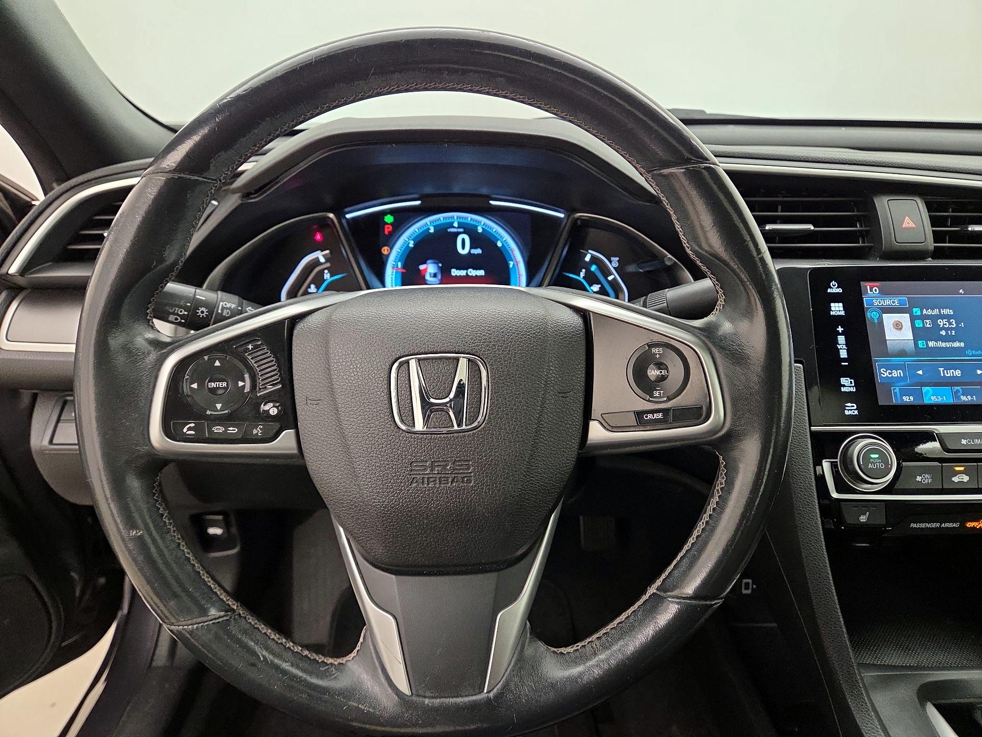 Thumbnail: 2017 Honda Civic - 10