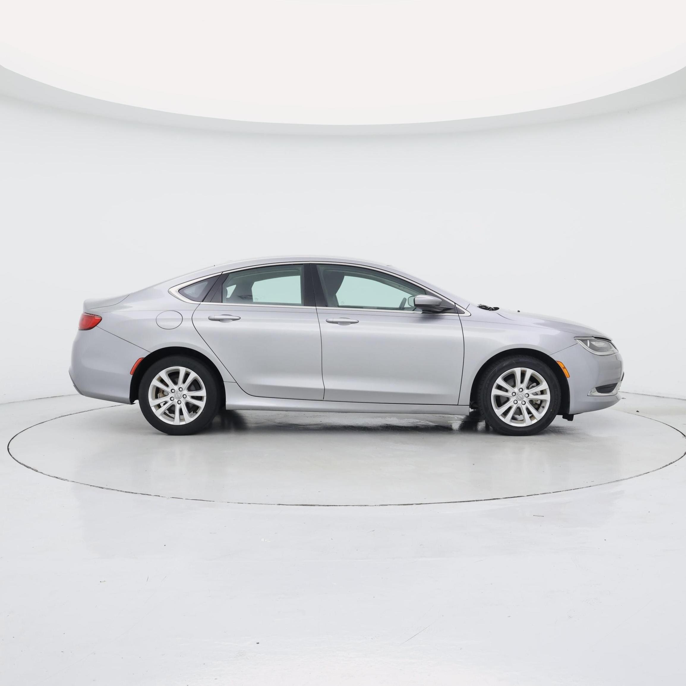 Thumbnail: 2016 Chrysler 200 - 7