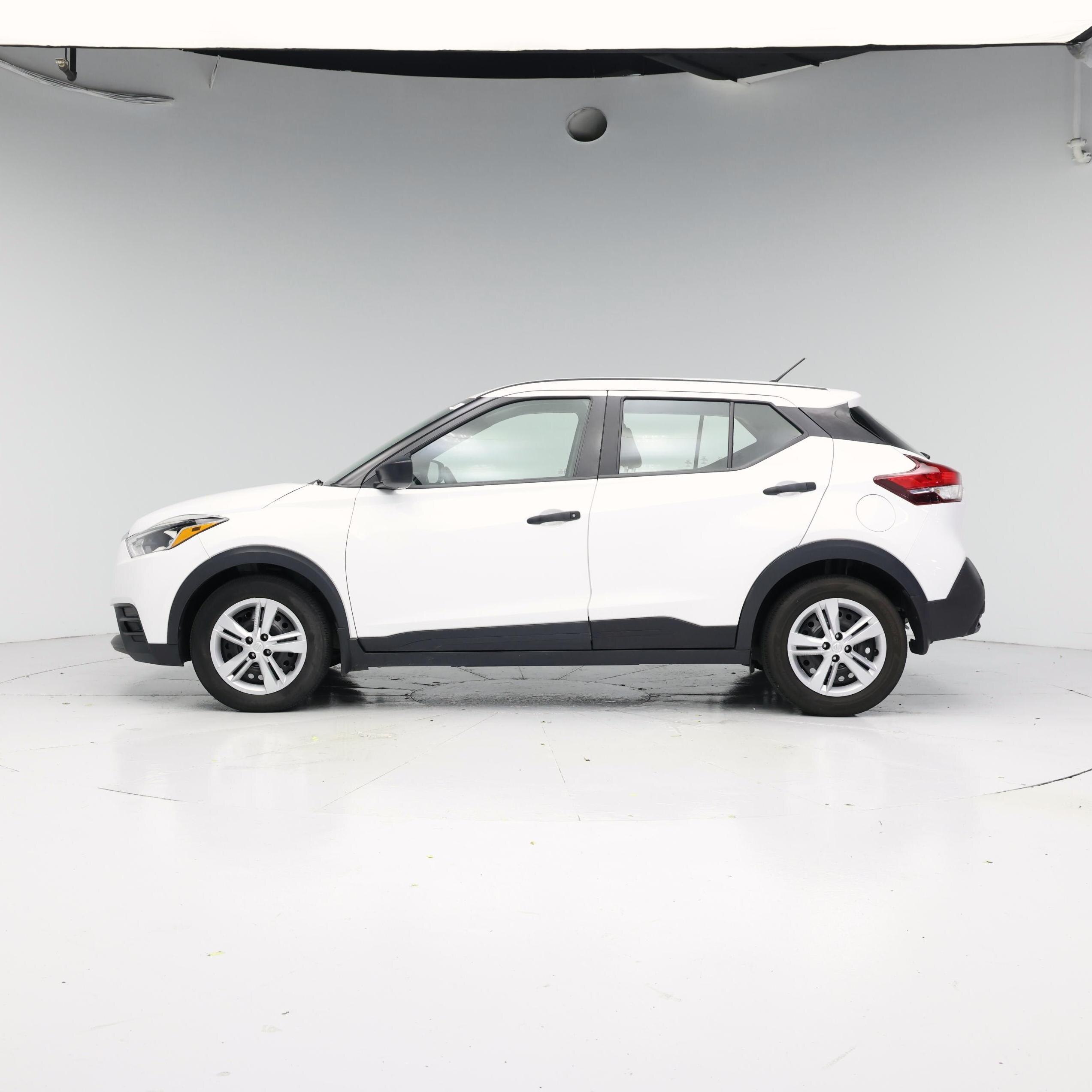 Thumbnail: 2020 Nissan Kicks - 3