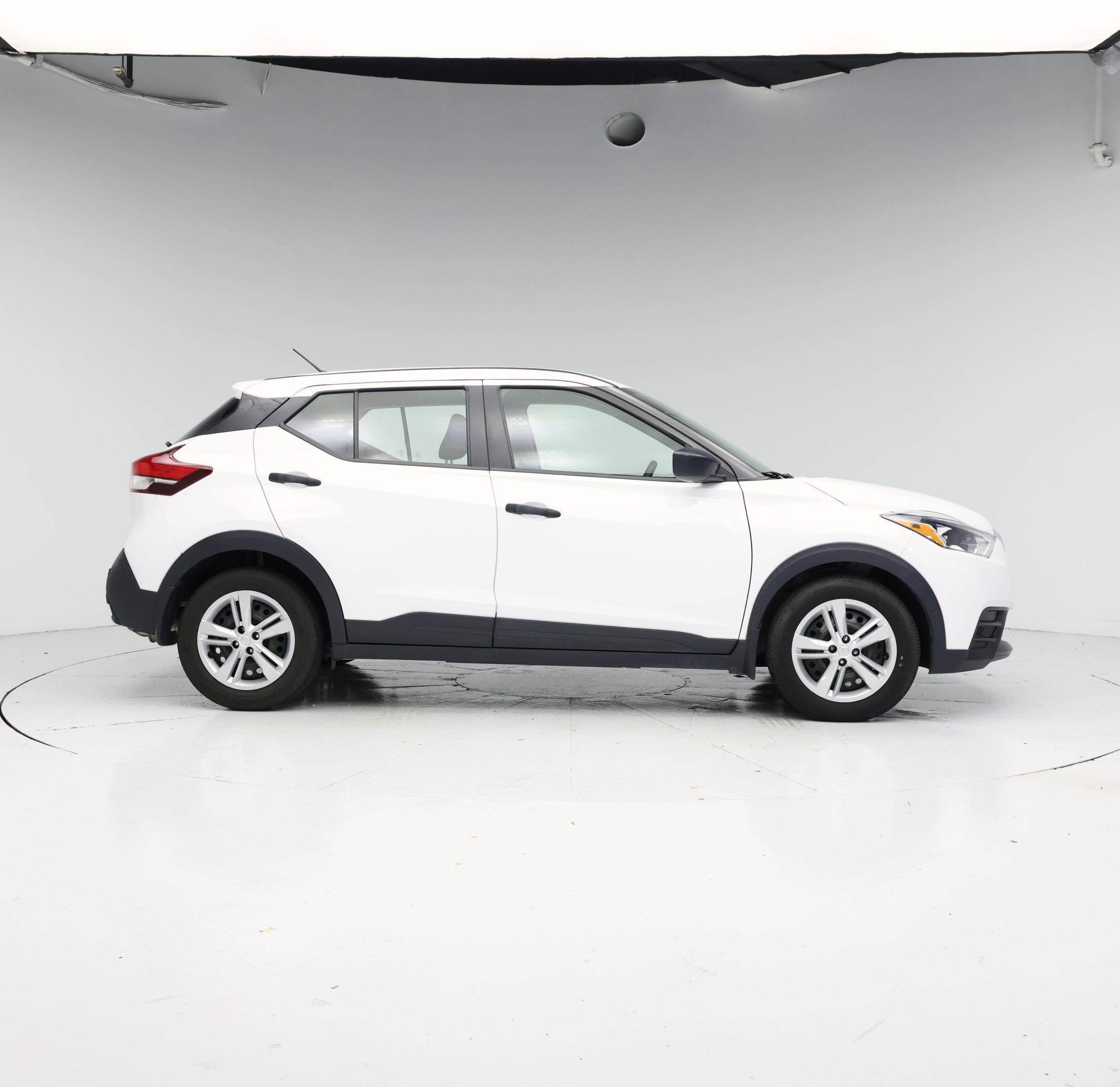 Thumbnail: 2020 Nissan Kicks - 7