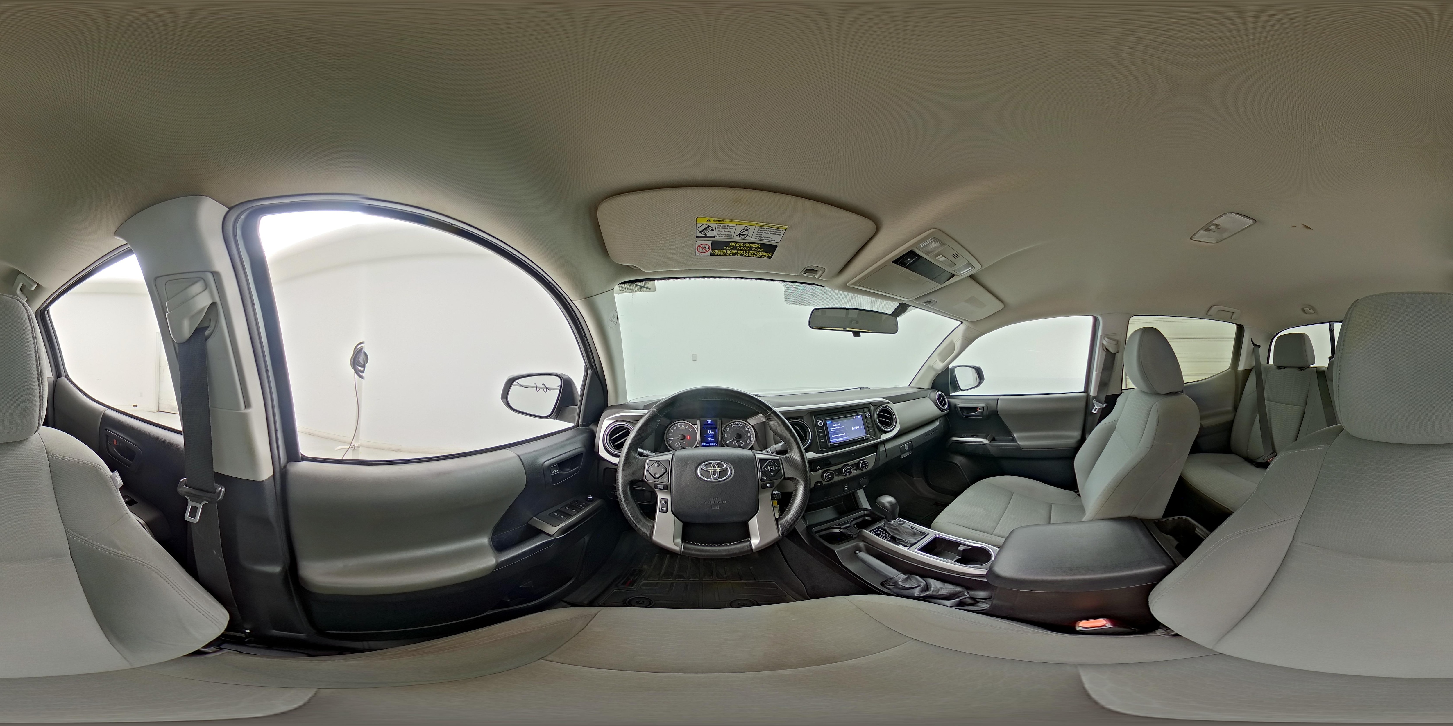 2016 Toyota Tacoma SR5 - Photo 26