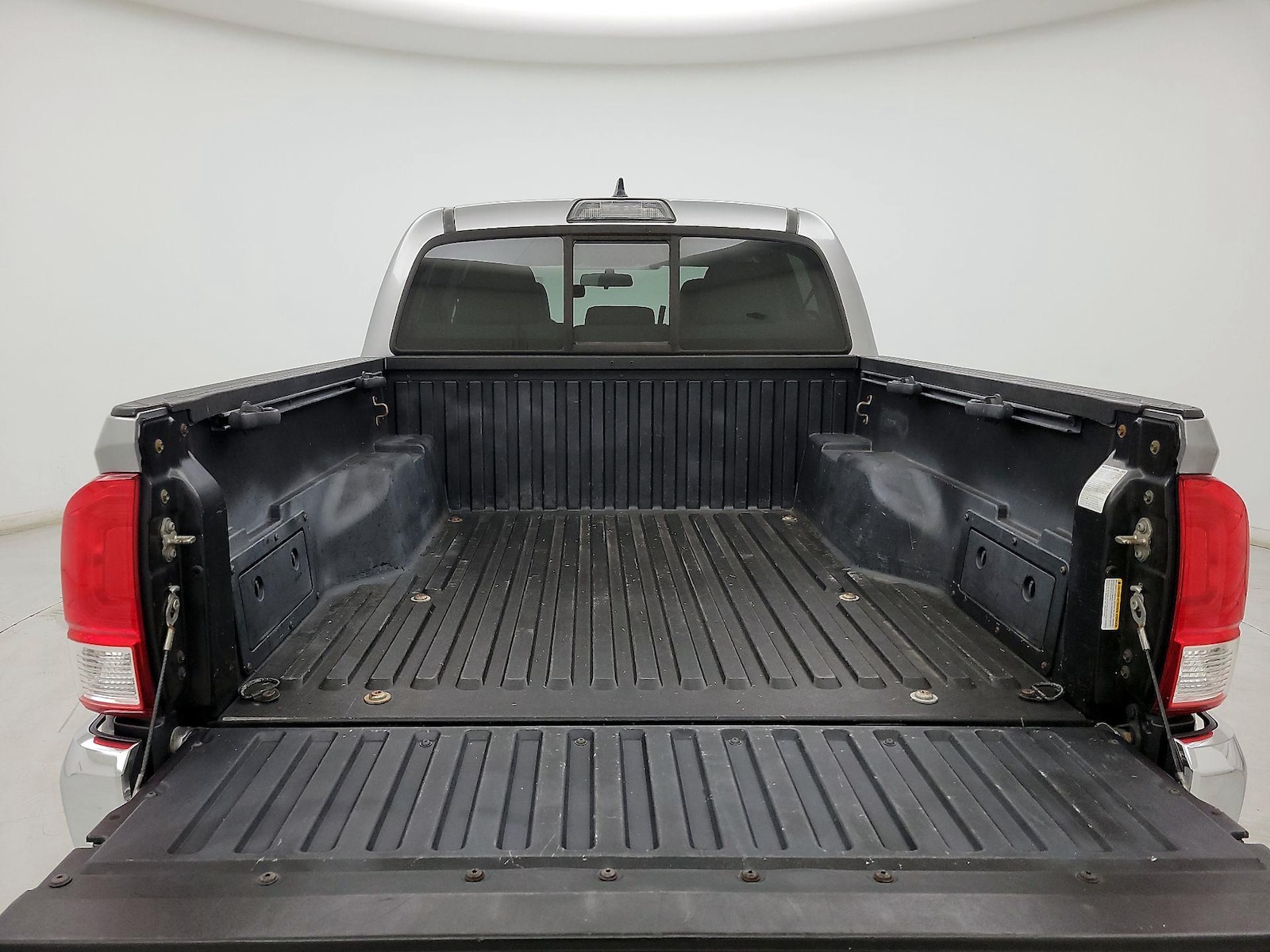 2016 Toyota Tacoma SR5 - Photo 21