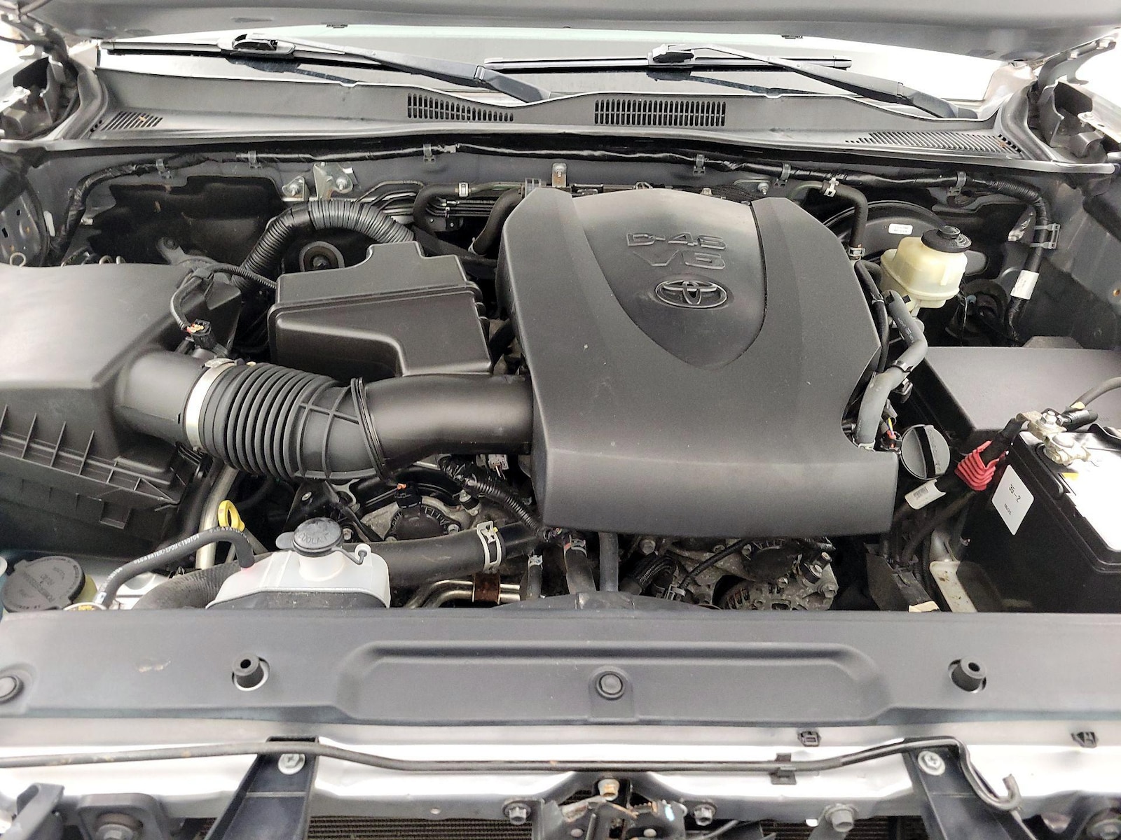 2016 Toyota Tacoma SR5 - Photo 22