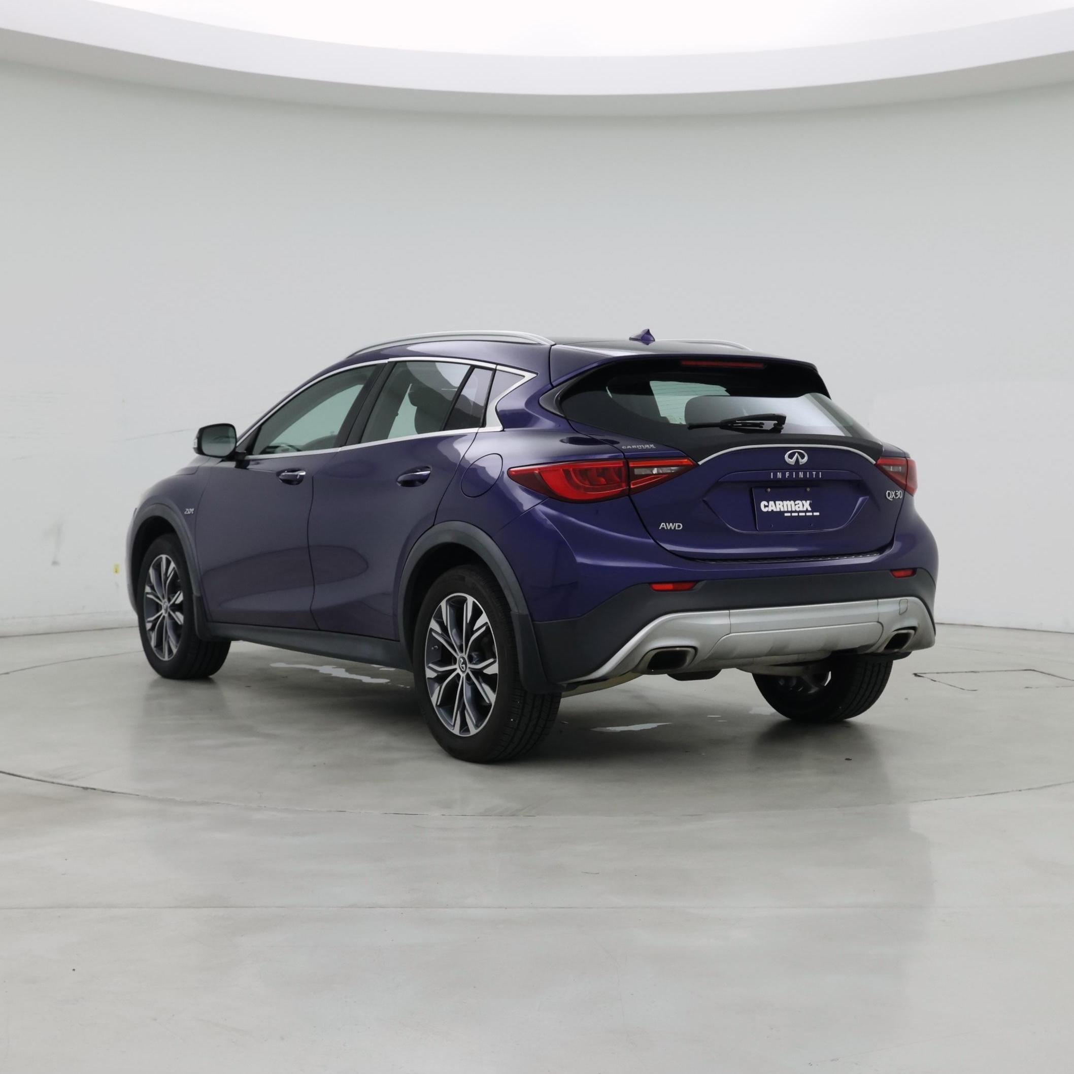 Thumbnail: 2018 INFINITI QX30 - 2