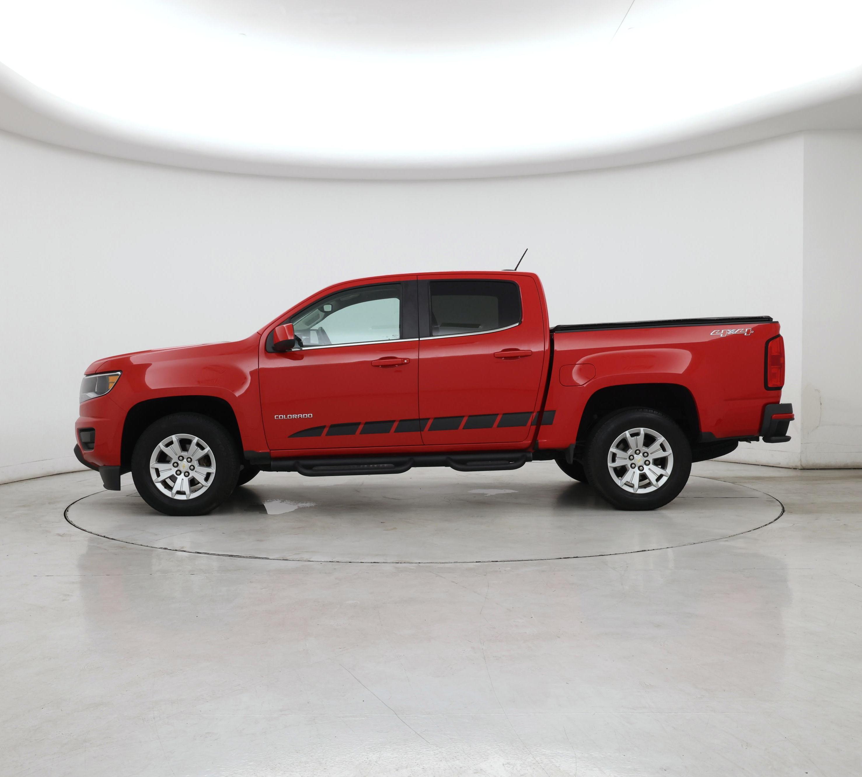 Thumbnail: 2016 Chevrolet Colorado - 3