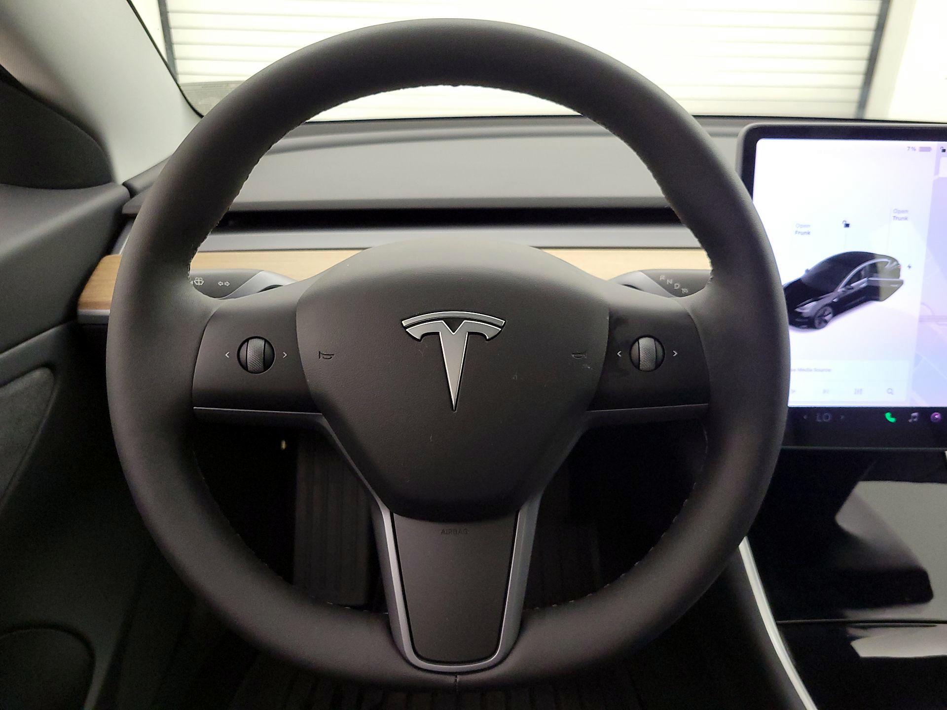 Thumbnail: 2019 Tesla Model 3 - 10