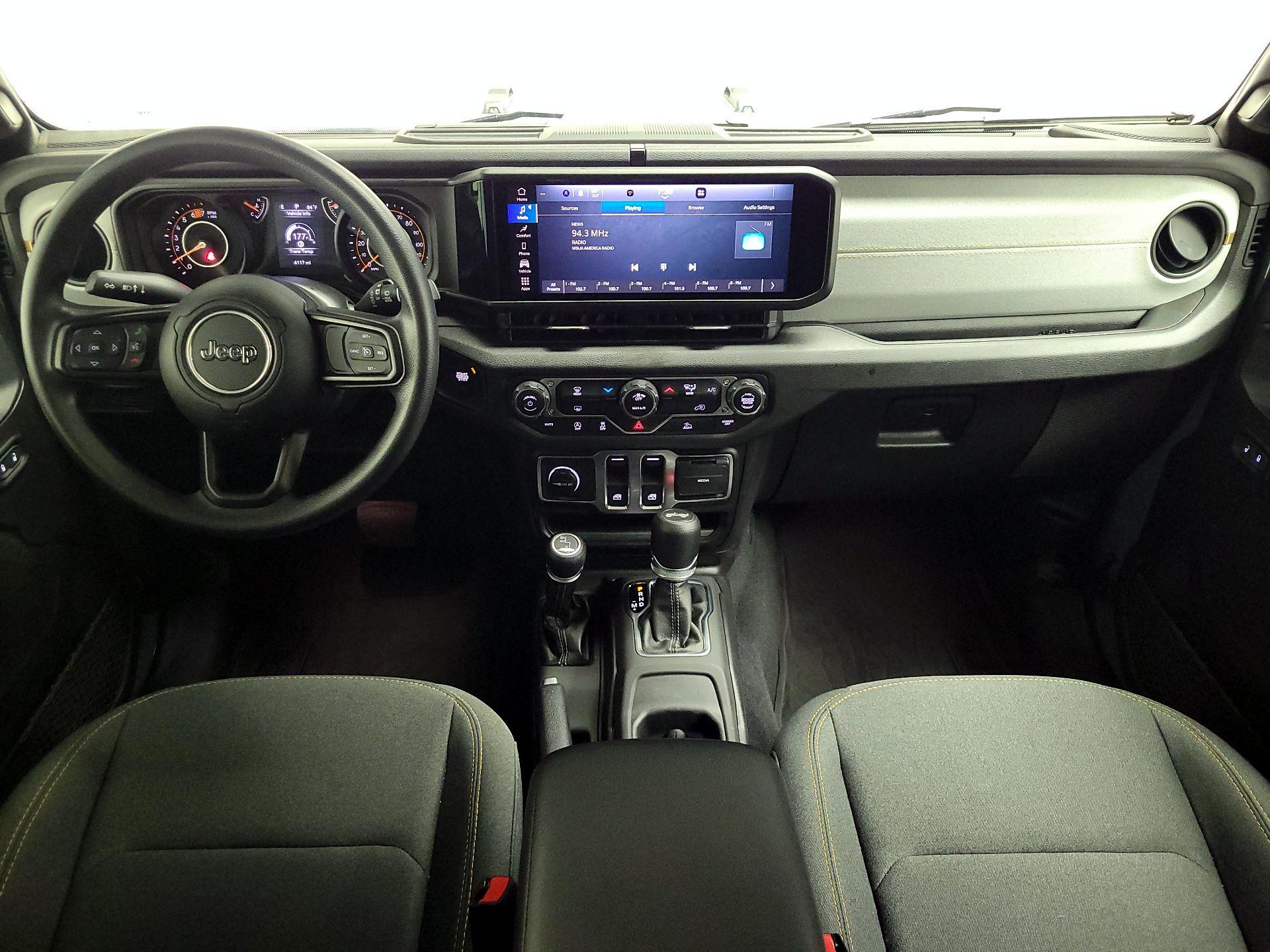 Thumbnail: 2025 Jeep Wrangler - 9
