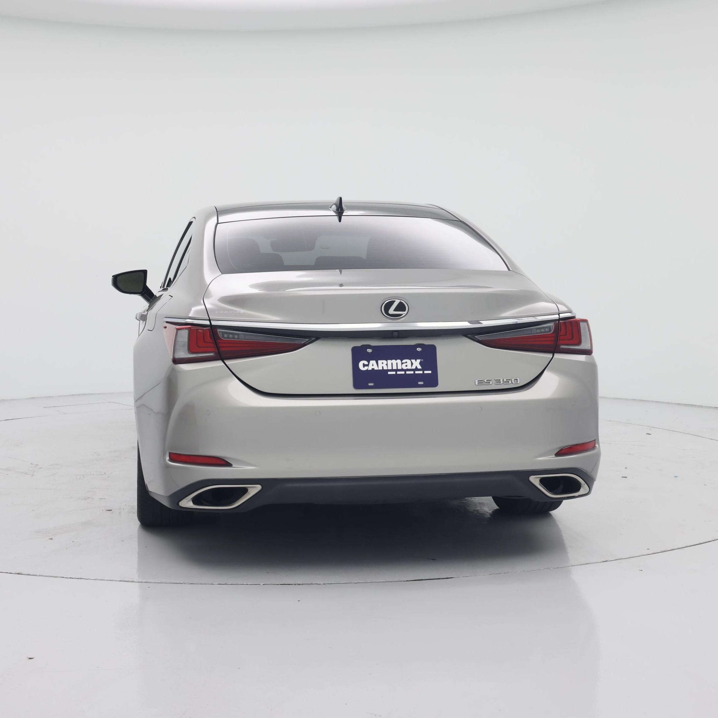 Thumbnail: 2019 Lexus ES - 6
