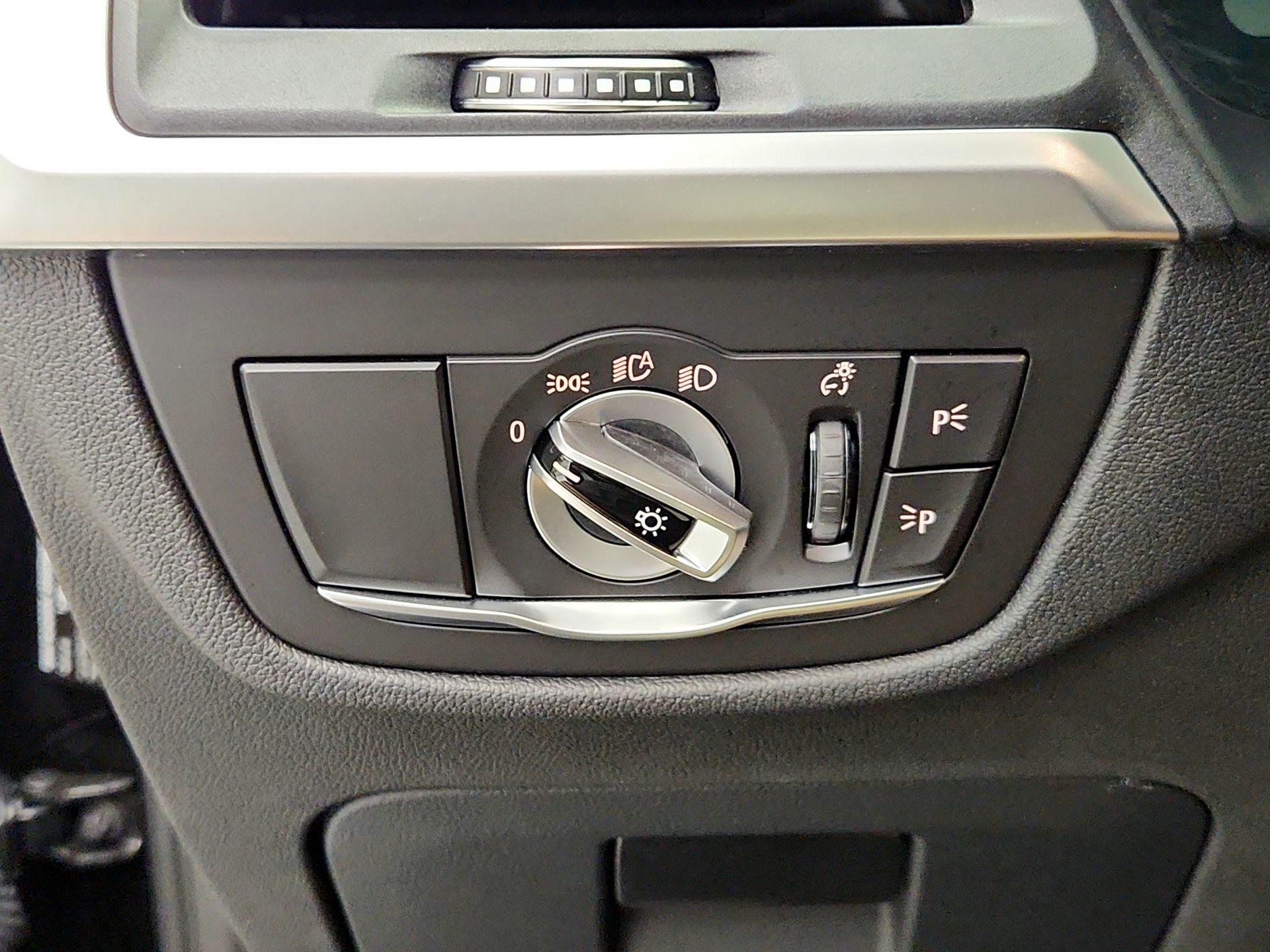 Thumbnail: 2023 BMW X3 - 13