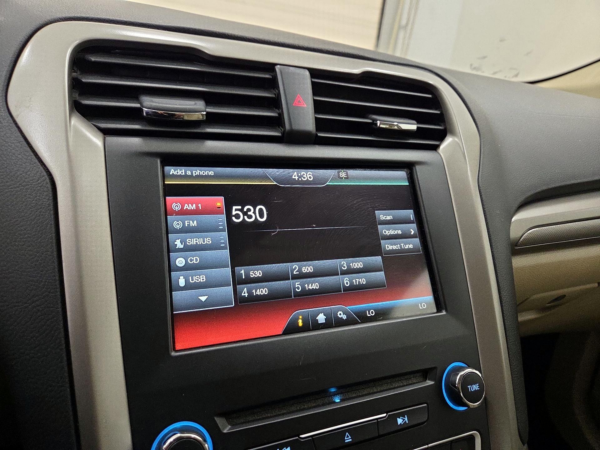 Thumbnail: 2016 Ford Fusion - 15