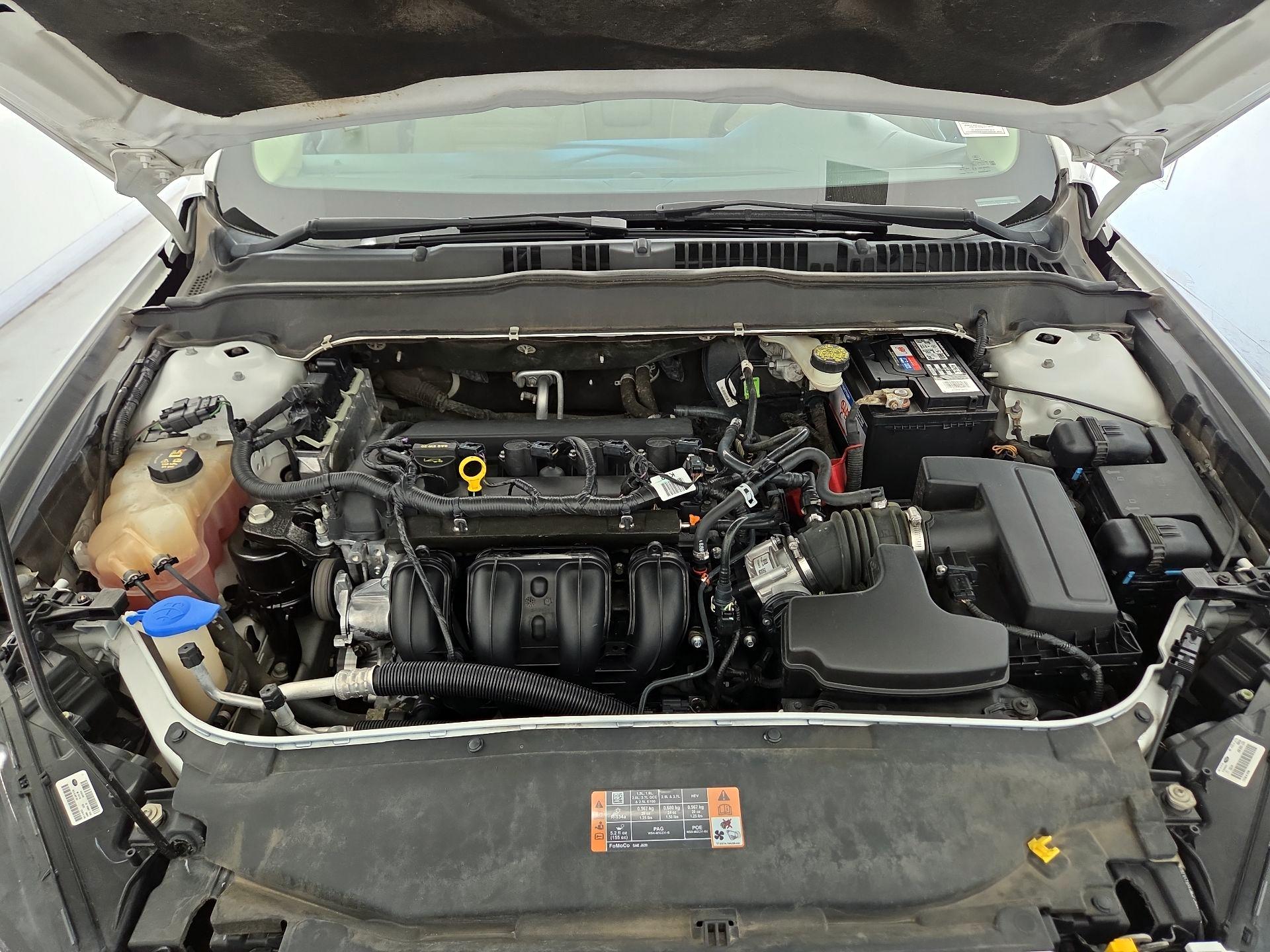 Thumbnail: 2016 Ford Fusion - 20