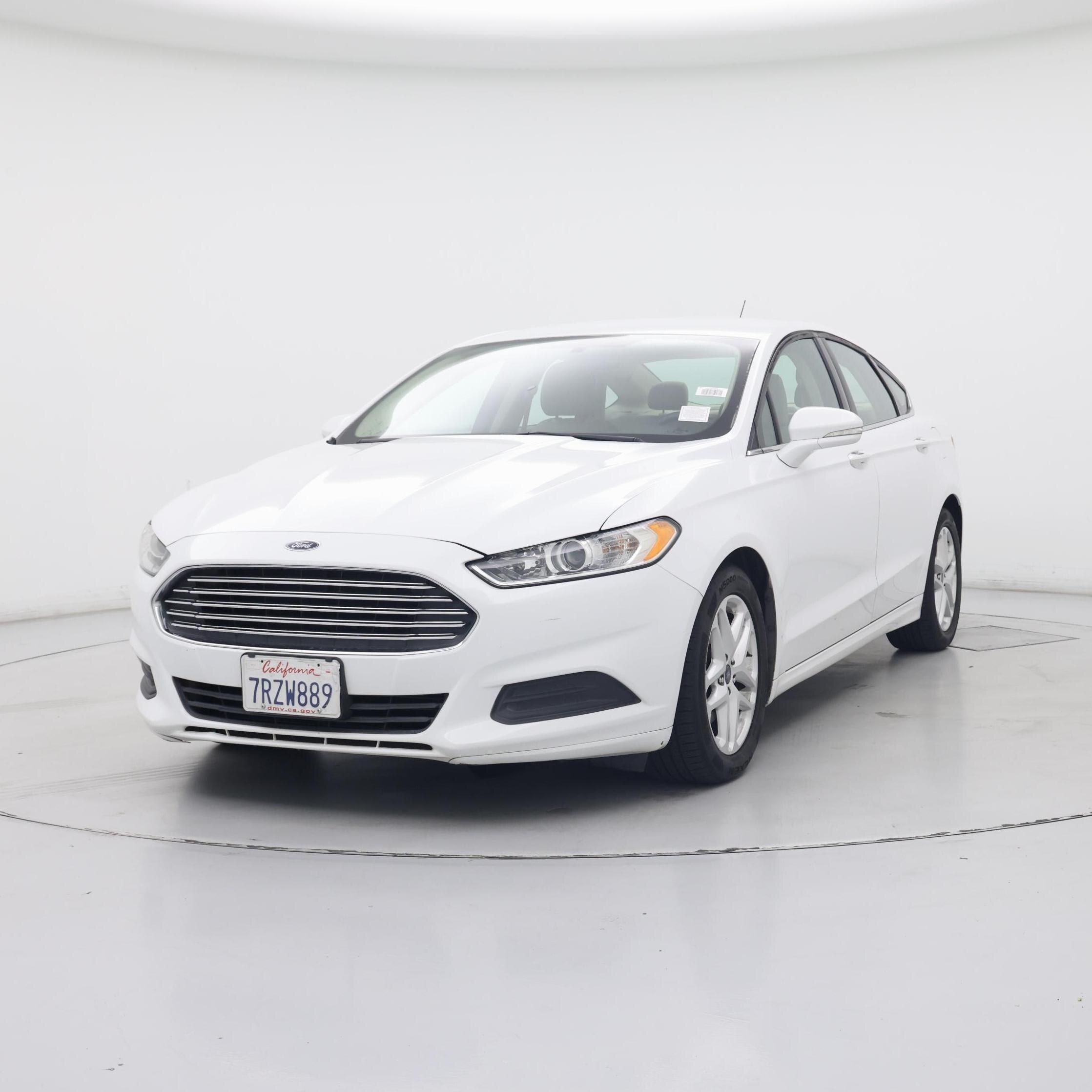 Thumbnail: 2016 Ford Fusion - 4