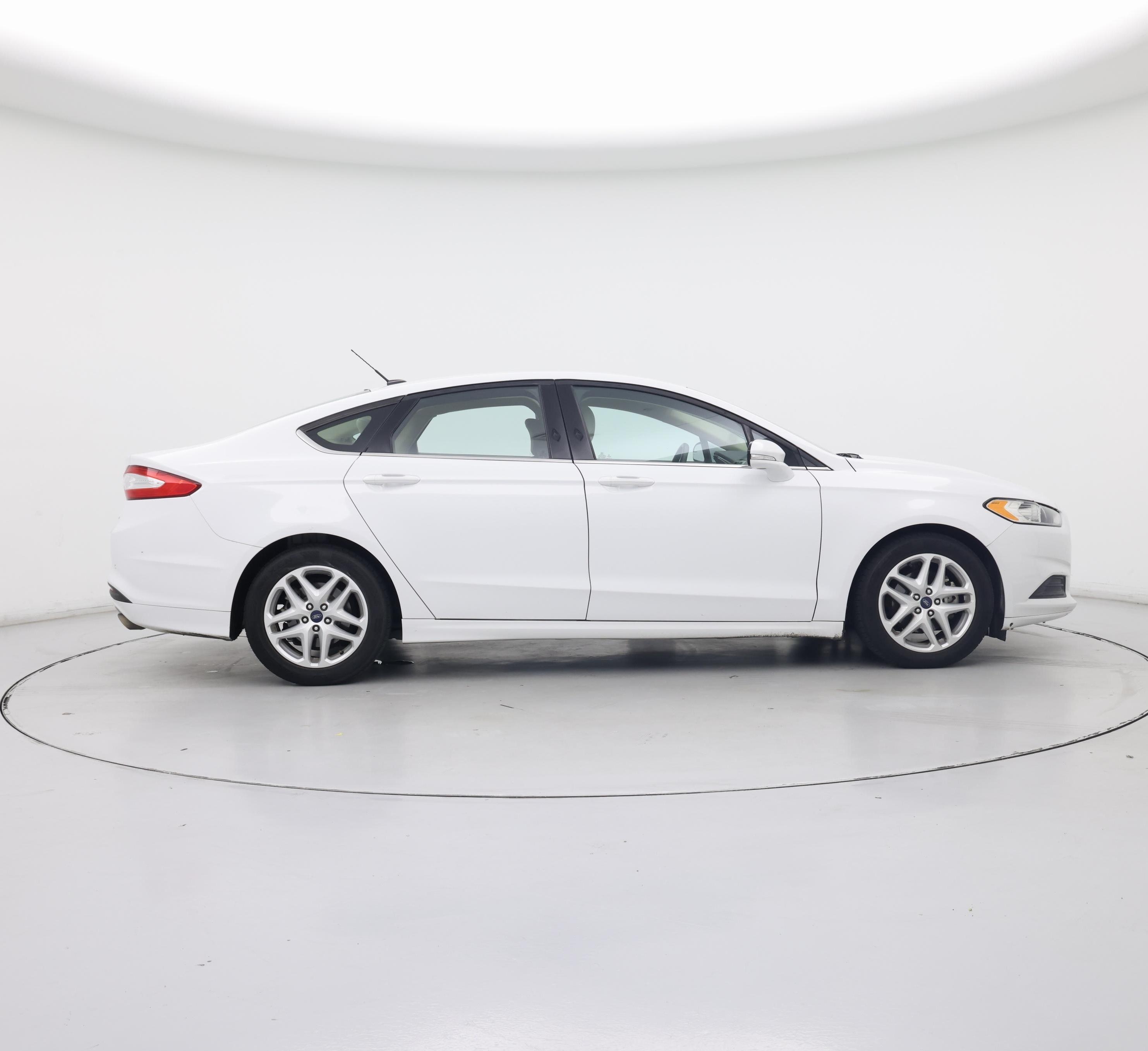 Thumbnail: 2016 Ford Fusion - 7