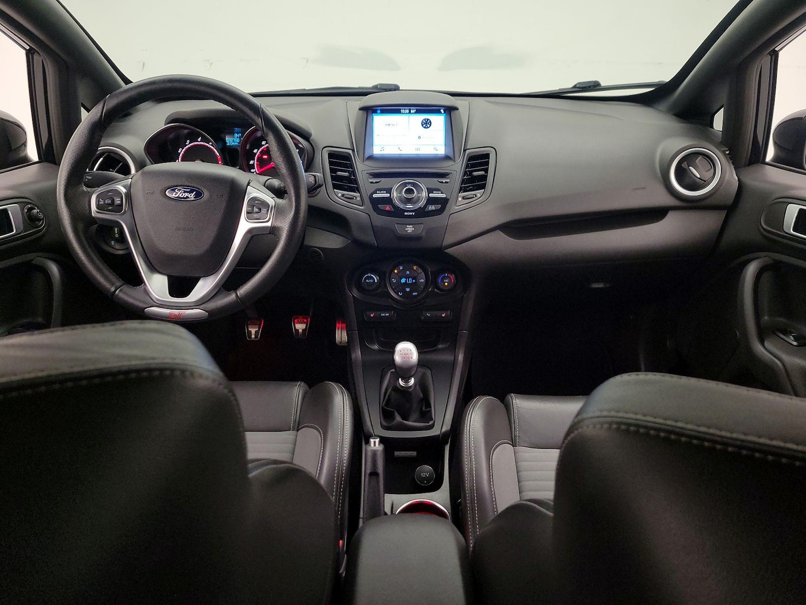 2019 Ford Fiesta ST - Photo 10
