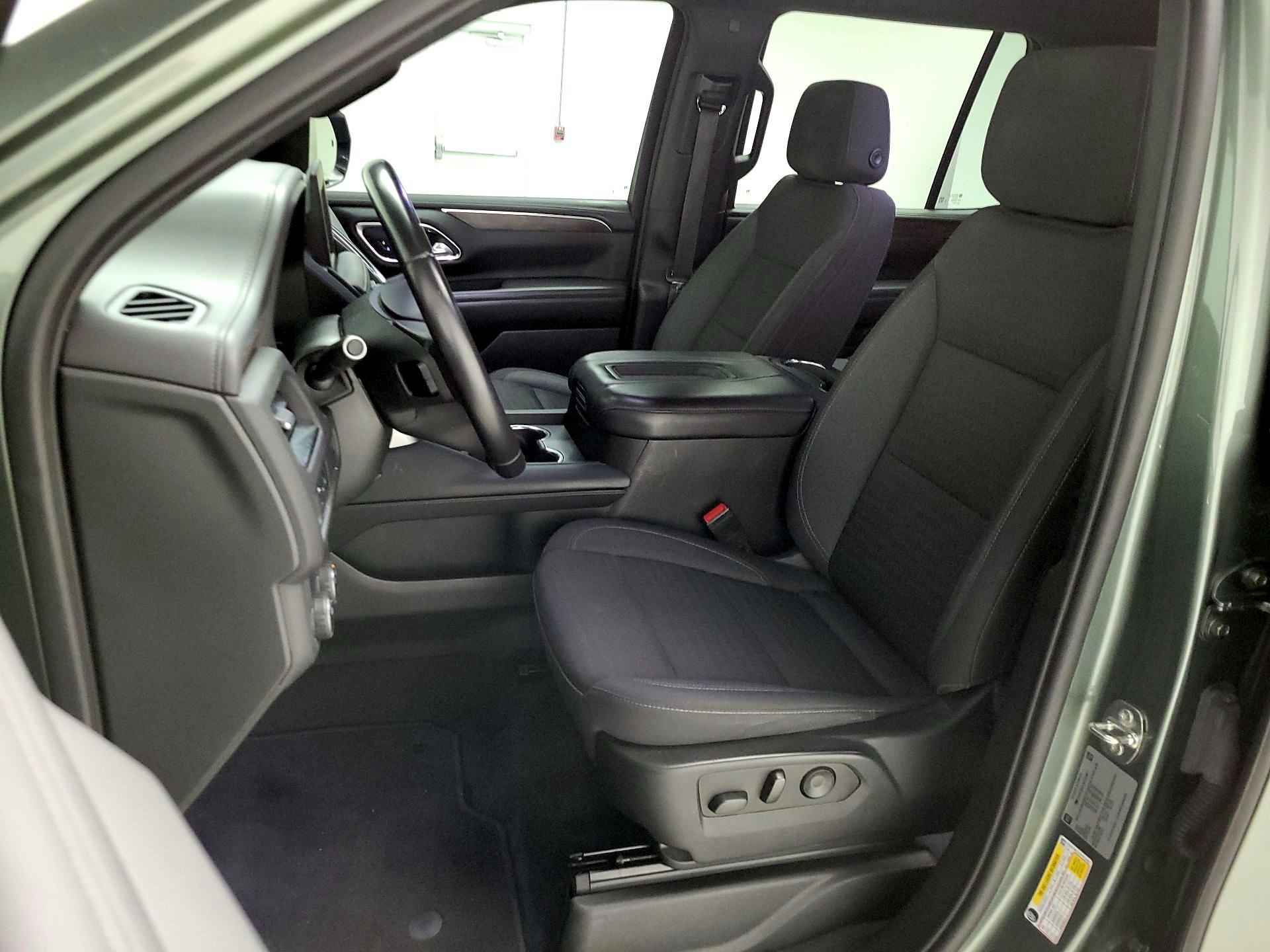 Thumbnail: 2023 Chevrolet Tahoe - 11