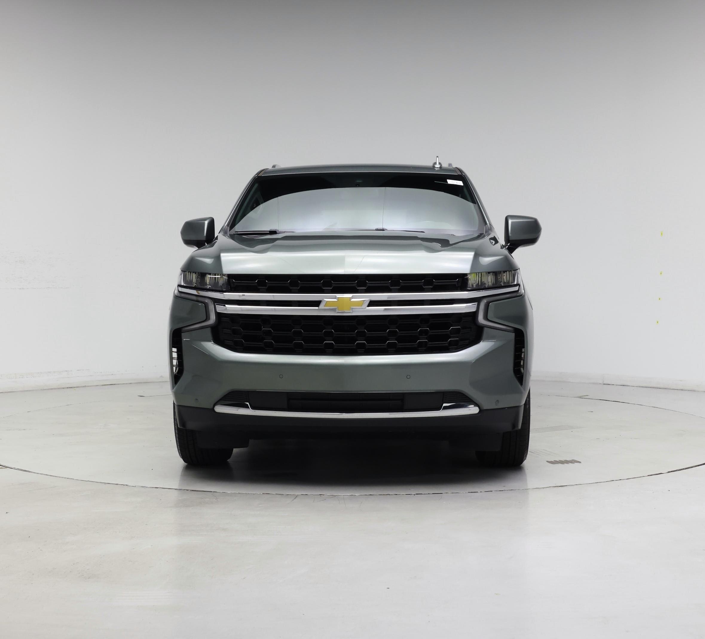 Thumbnail: 2023 Chevrolet Tahoe - 5