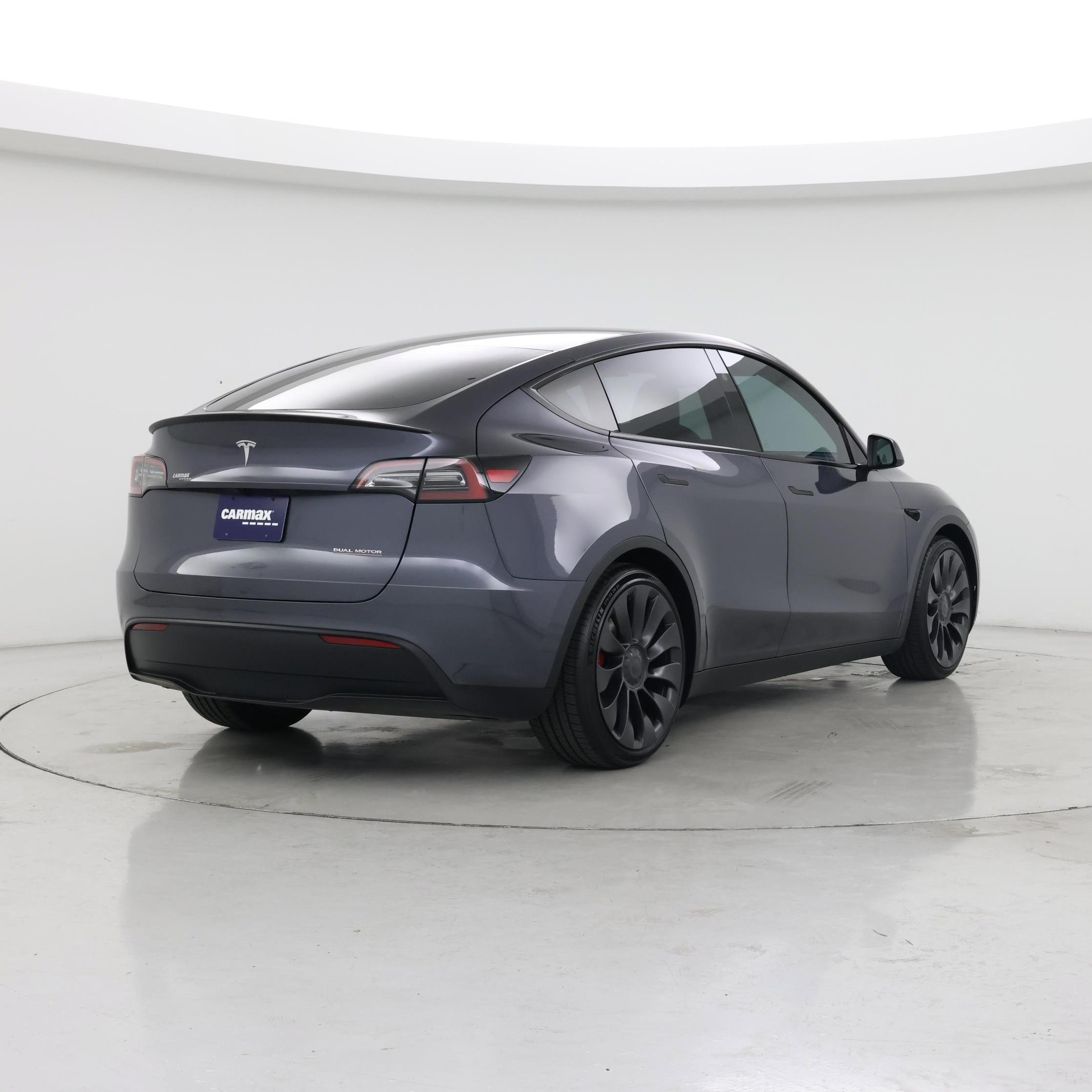 Thumbnail: 2023 Tesla Model Y - 8