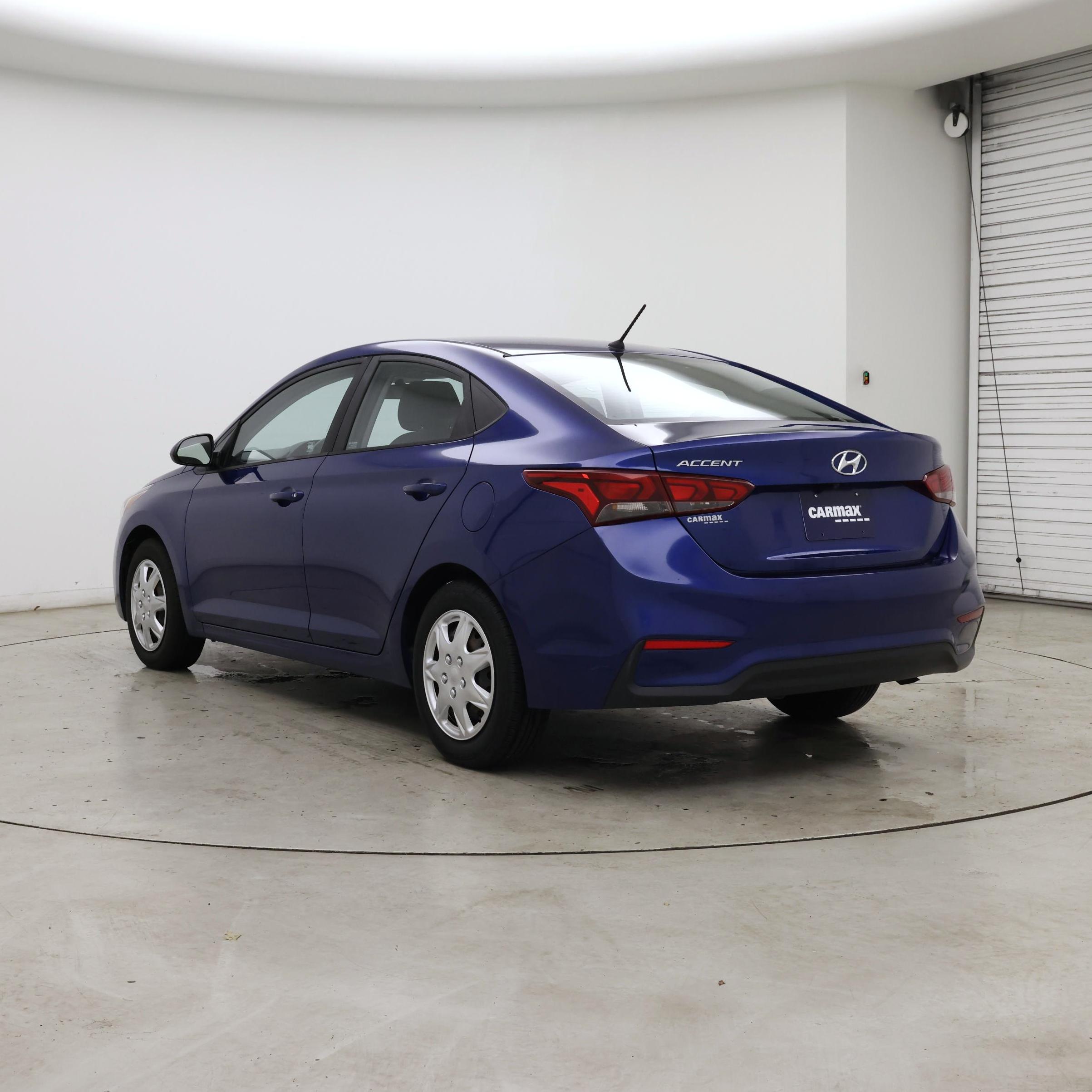 Thumbnail: 2019 Hyundai Accent - 2