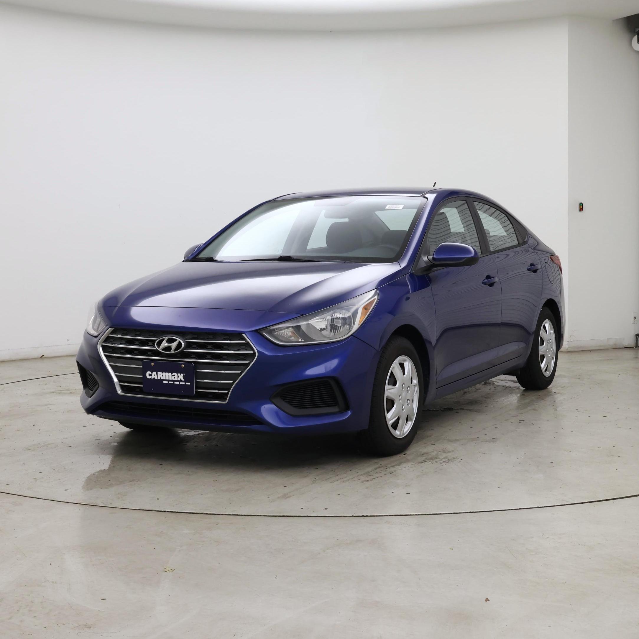 Thumbnail: 2019 Hyundai Accent - 4