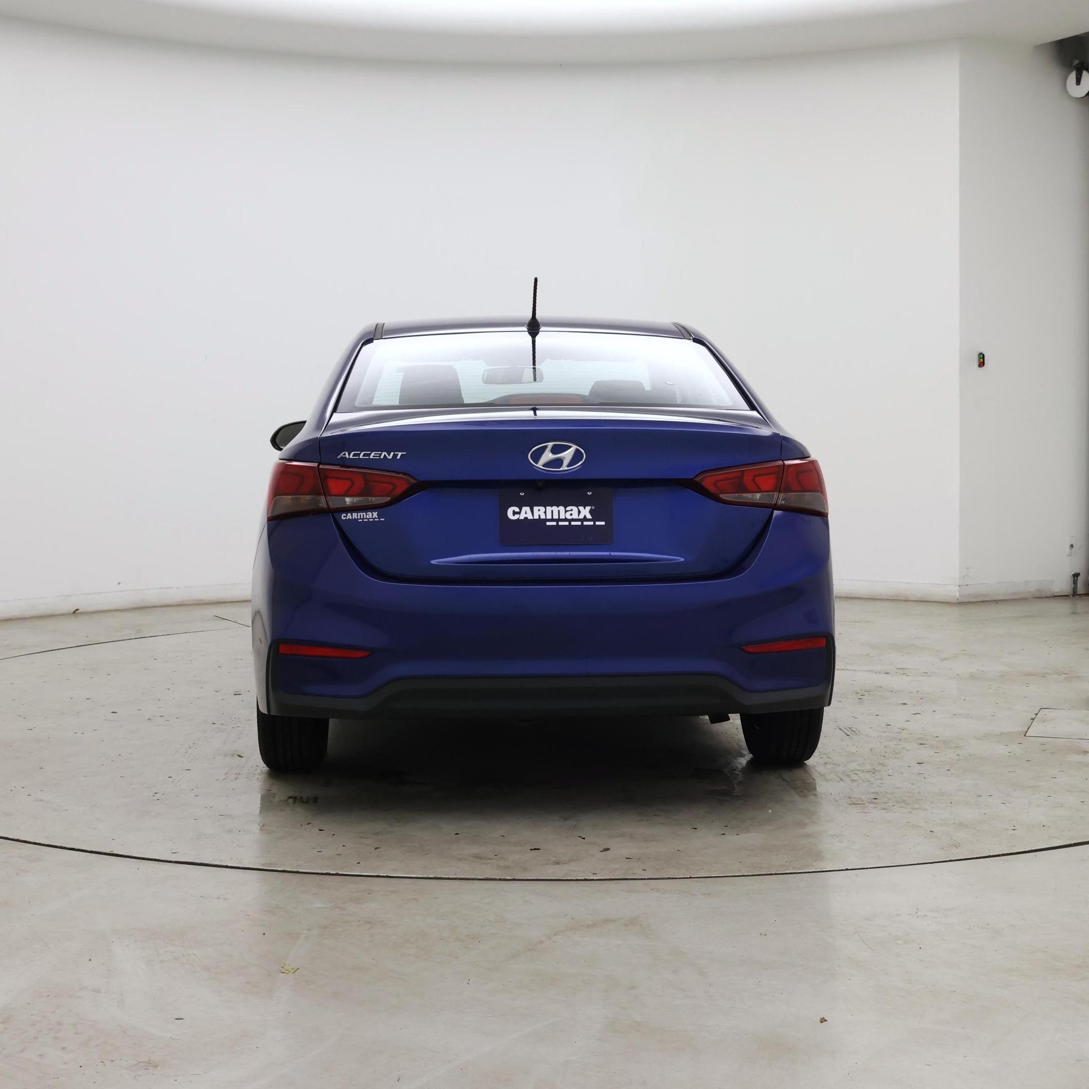 Thumbnail: 2019 Hyundai Accent - 6