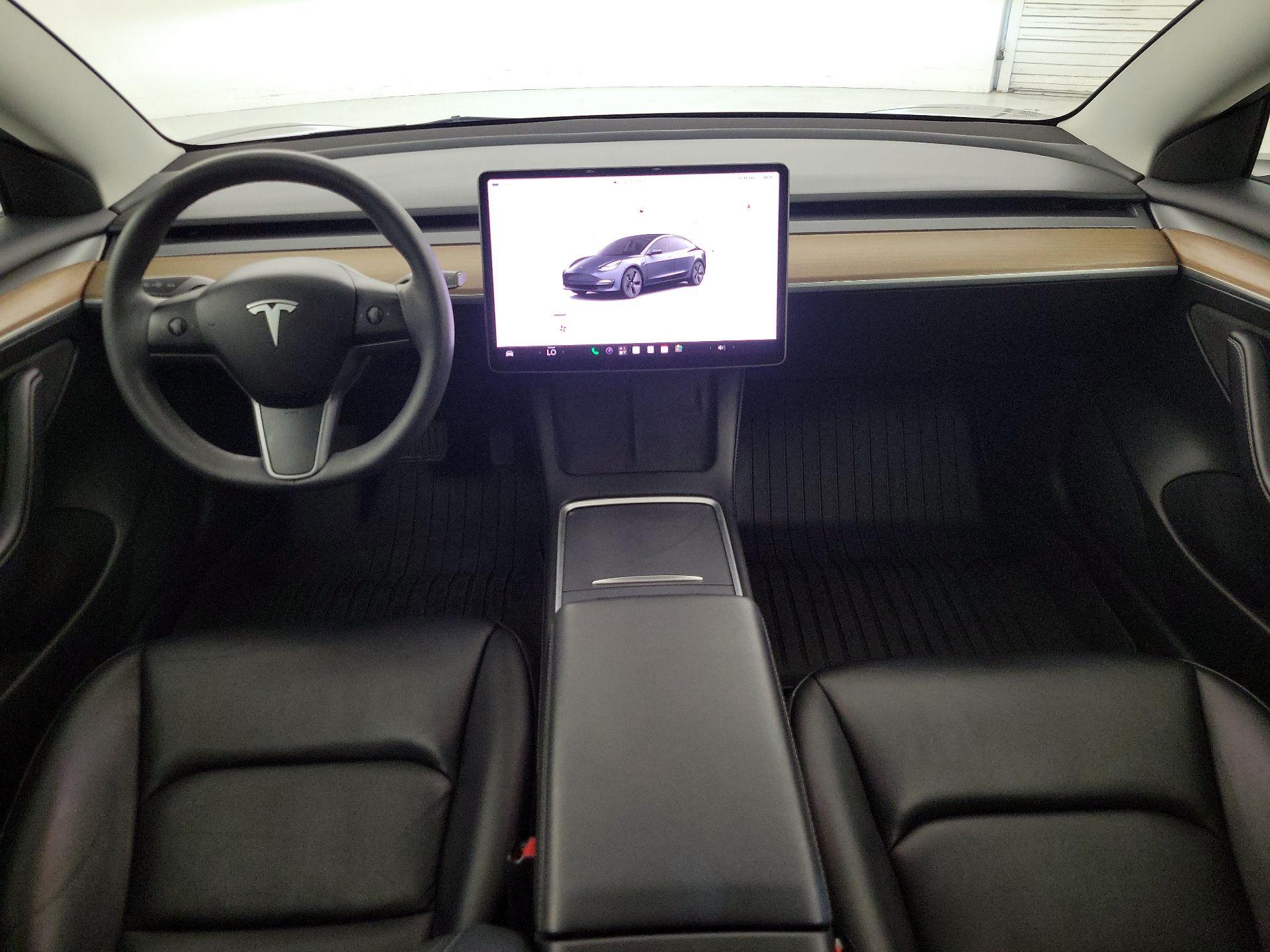 Thumbnail: 2023 Tesla Model 3 - 9