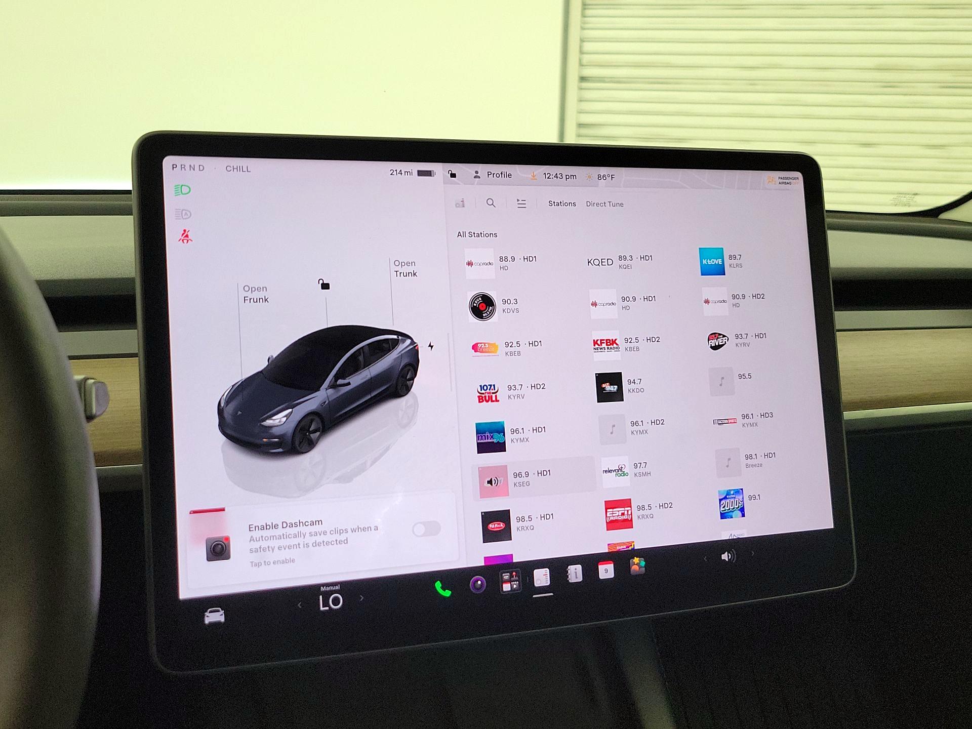 Thumbnail: 2023 Tesla Model 3 - 15