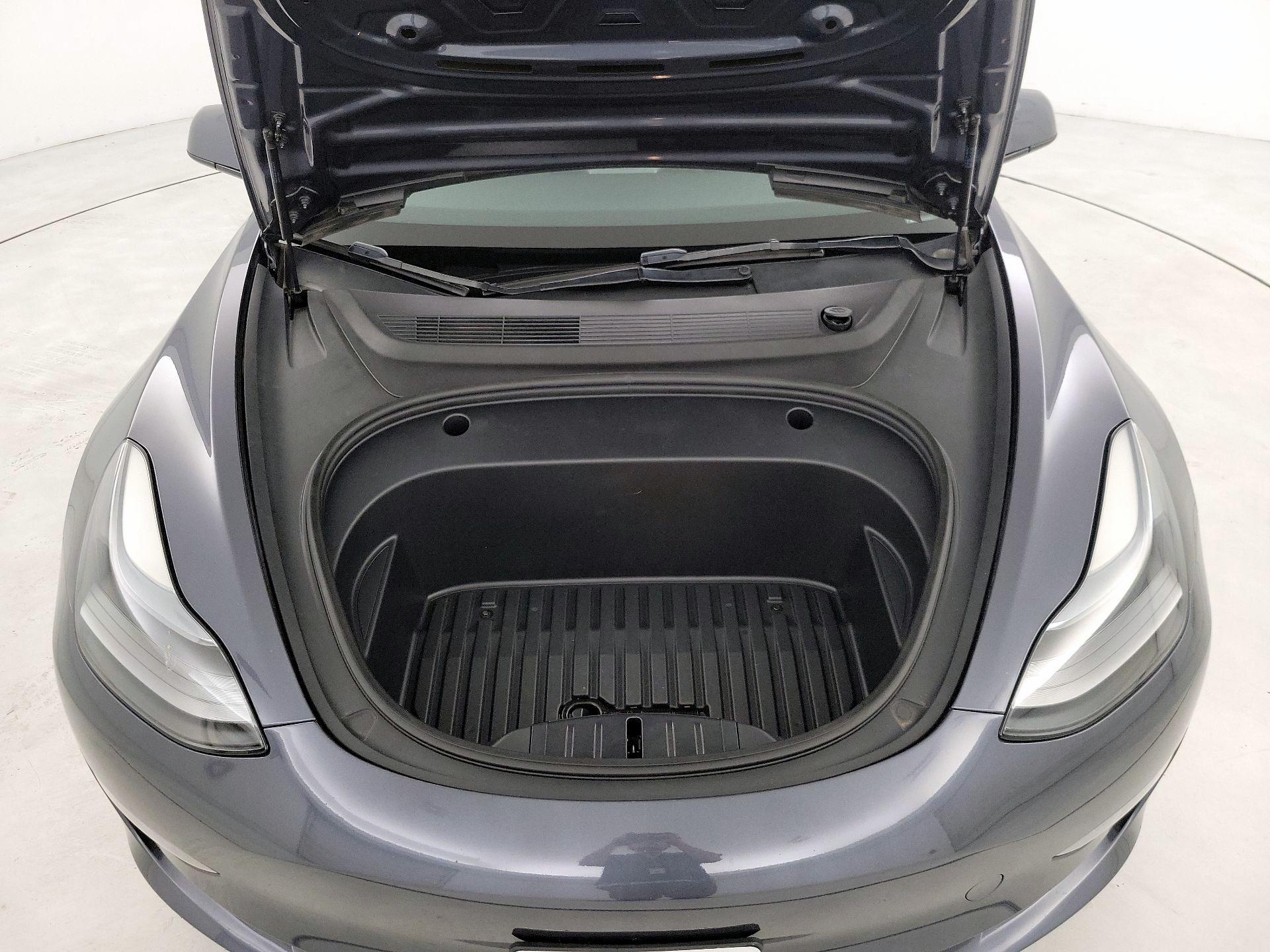 Thumbnail: 2023 Tesla Model 3 - 20