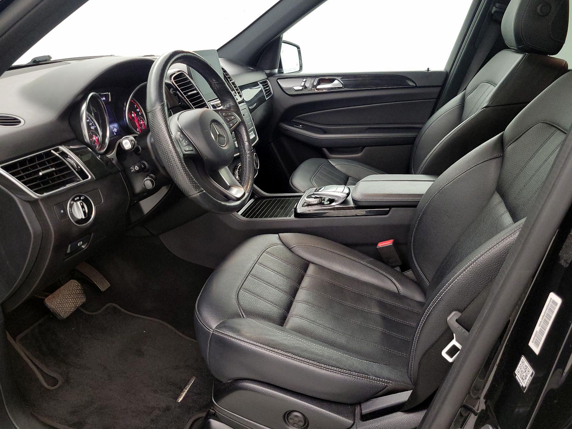 Thumbnail: 2018 Mercedes-Benz GLE - 11