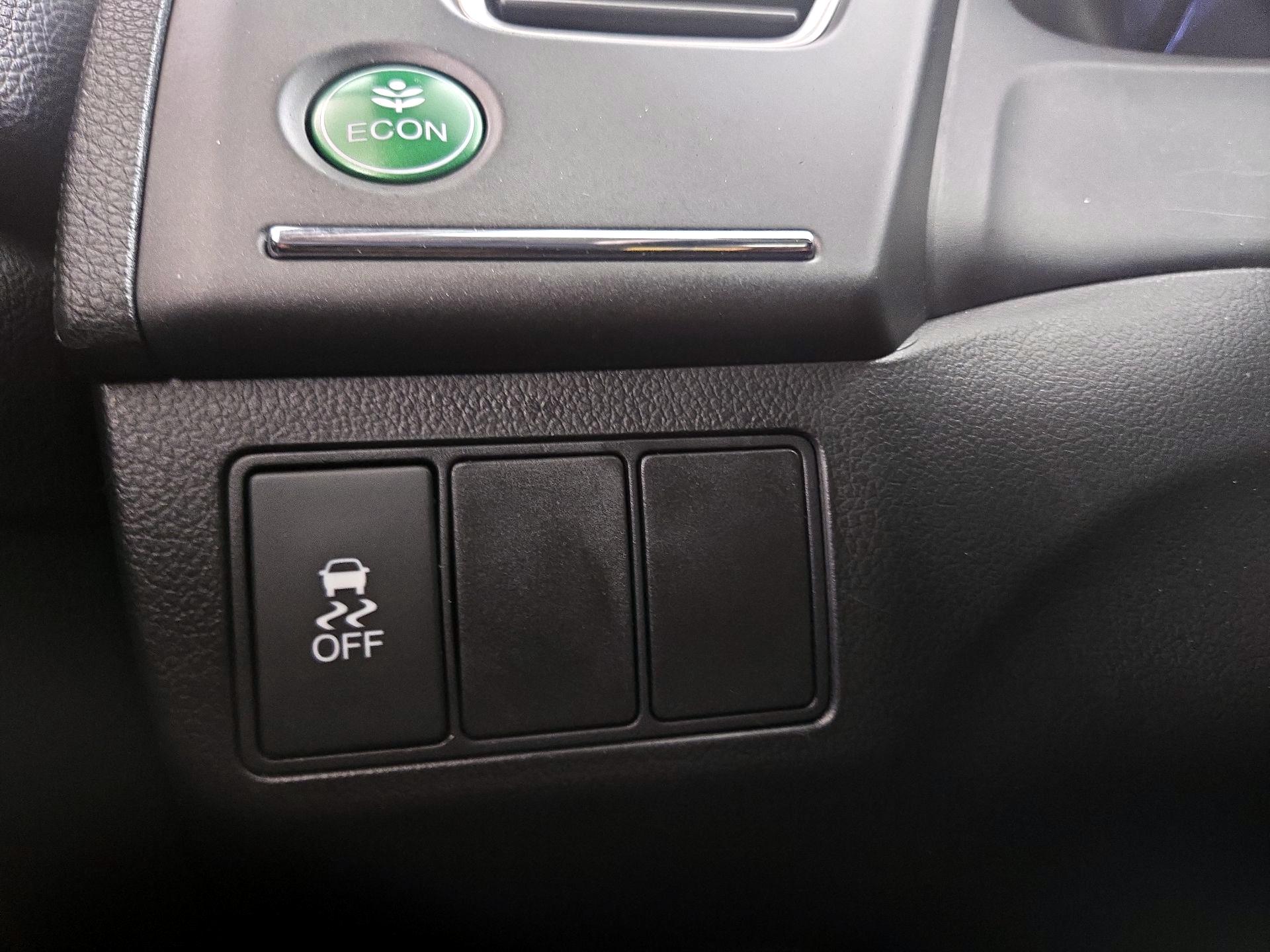 Thumbnail: 2014 Honda Civic - 13