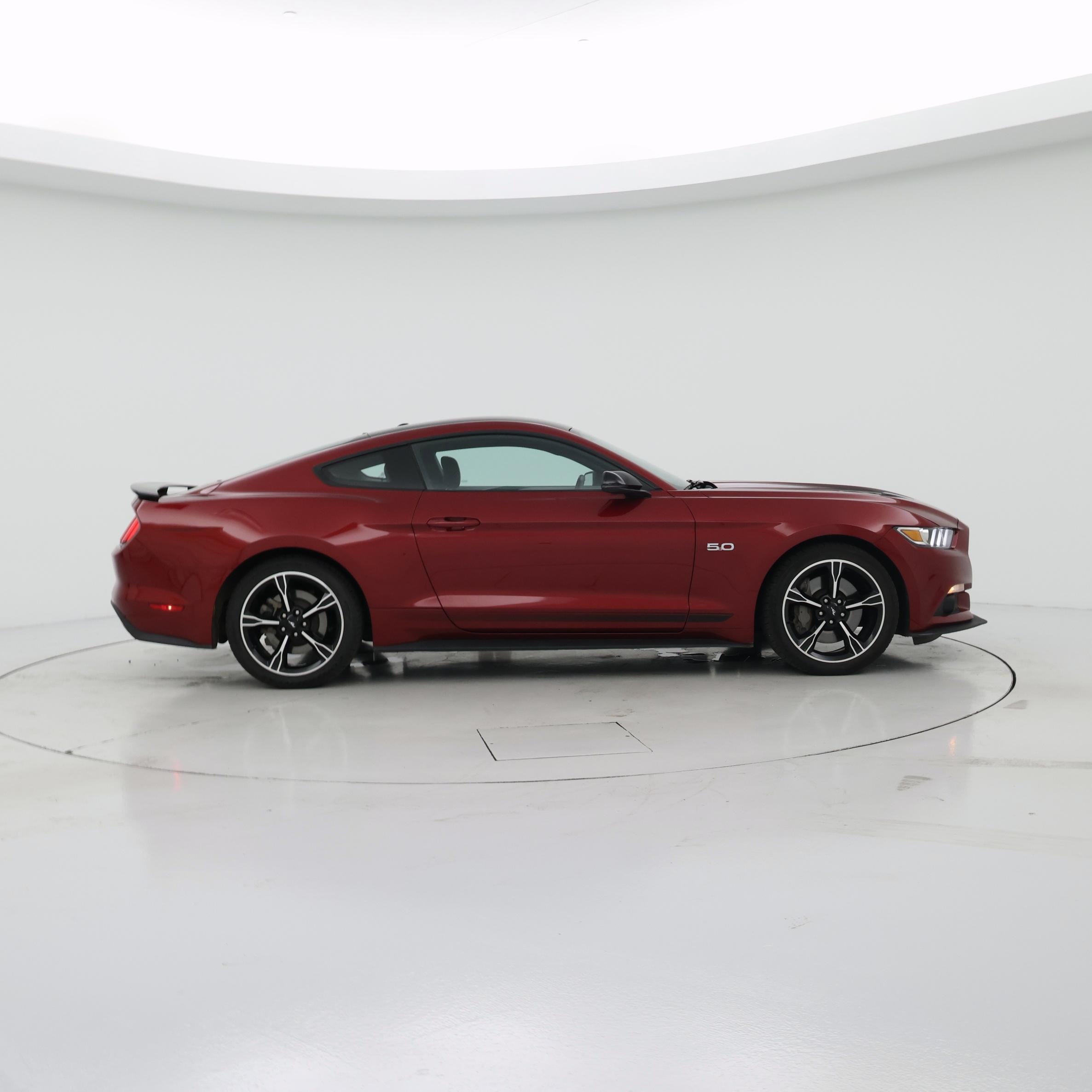 Thumbnail: 2016 Ford Mustang - 7