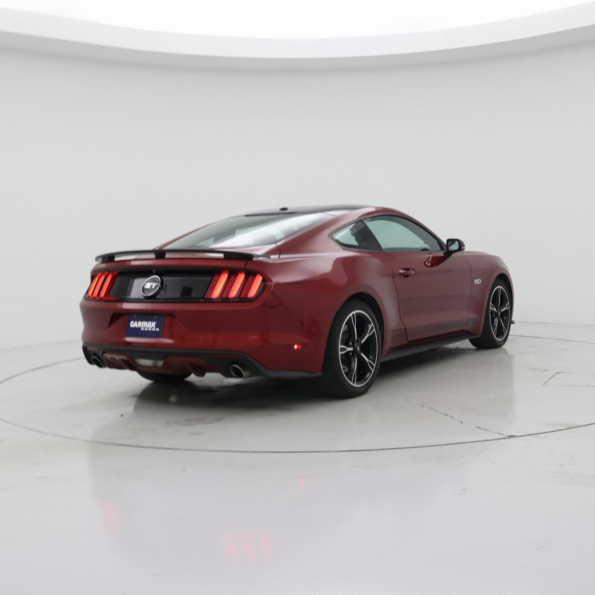 Thumbnail: 2016 Ford Mustang - 8