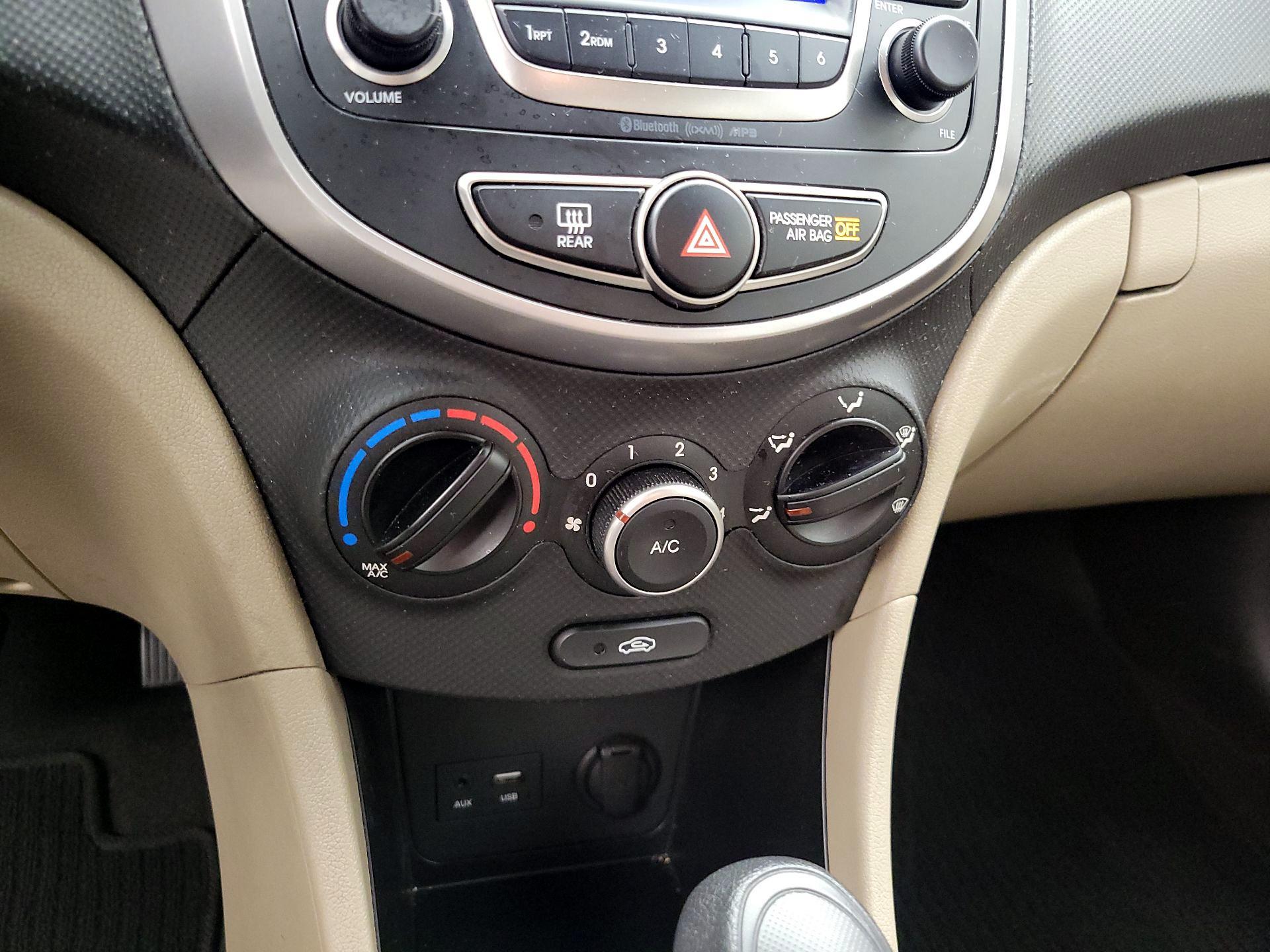 Thumbnail: 2016 Hyundai Accent - 15