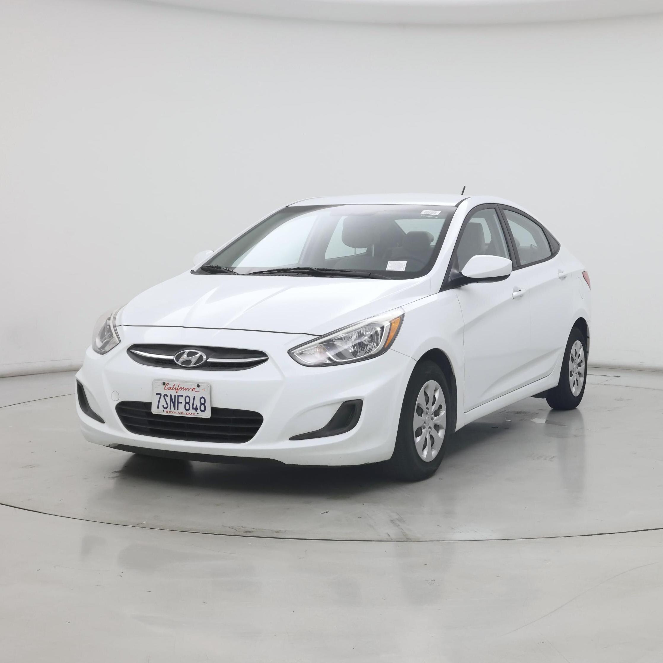 Thumbnail: 2016 Hyundai Accent - 4