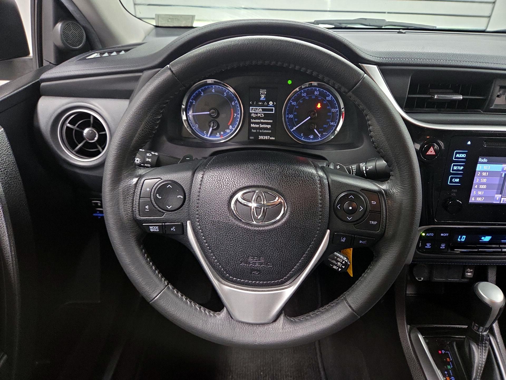 Thumbnail: 2019 Toyota Corolla - 10