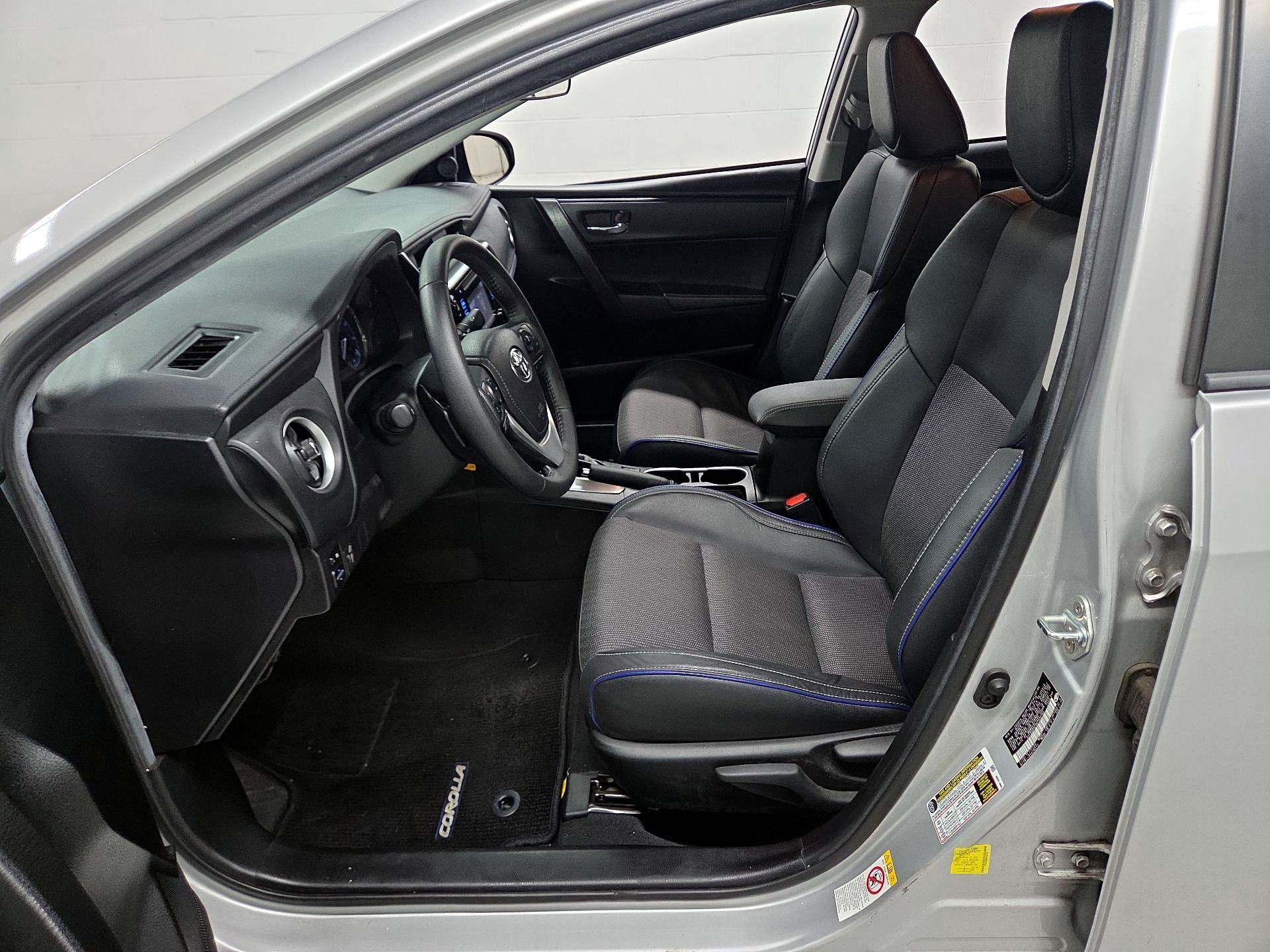 Thumbnail: 2019 Toyota Corolla - 11