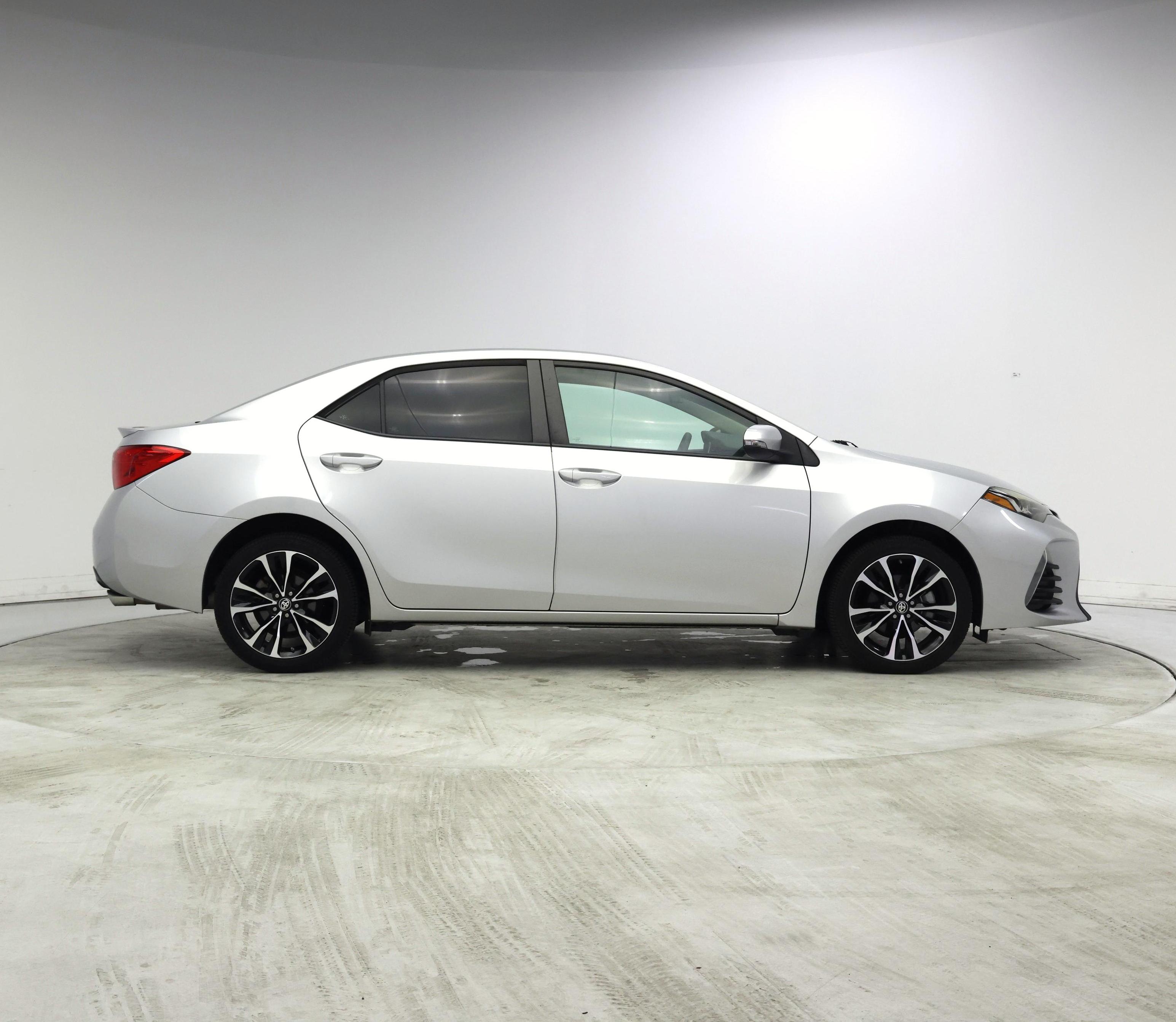 Thumbnail: 2019 Toyota Corolla - 7