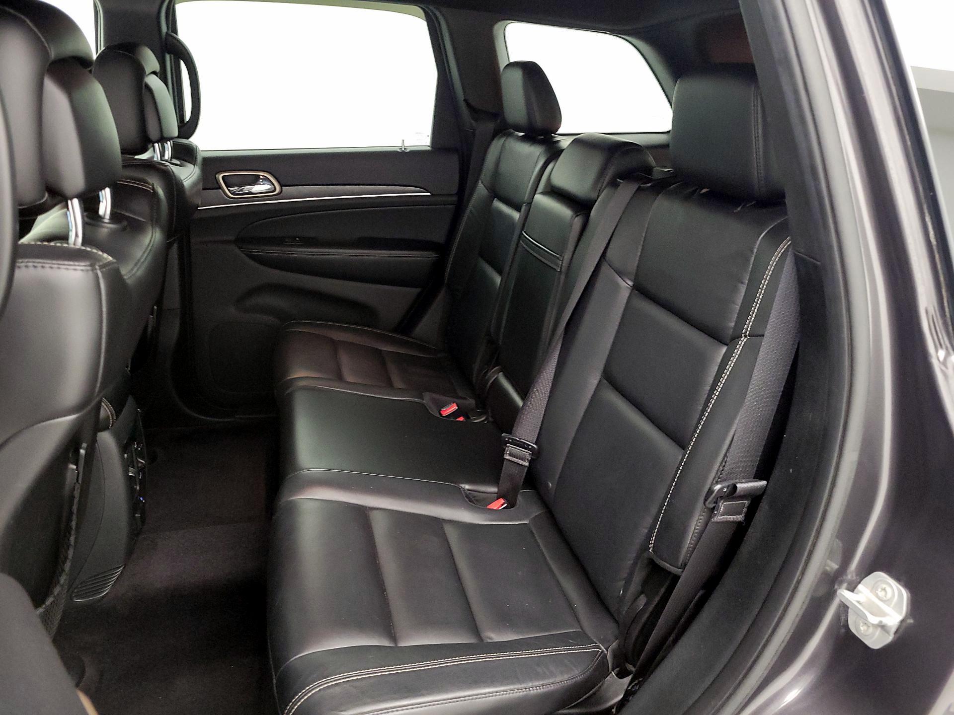 Thumbnail: 2017 Jeep Grand Cherokee - 20