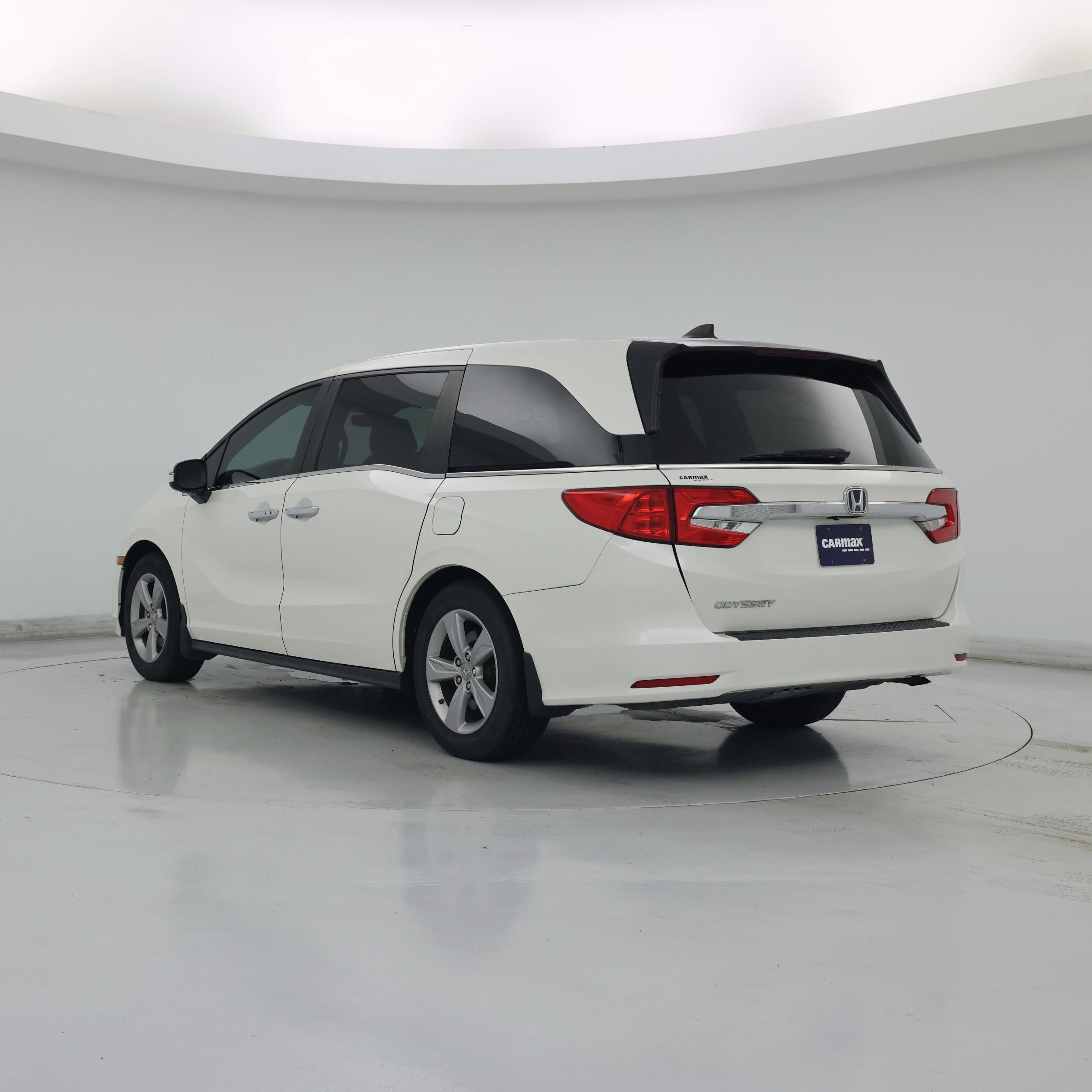 Thumbnail: 2019 Honda Odyssey - 2