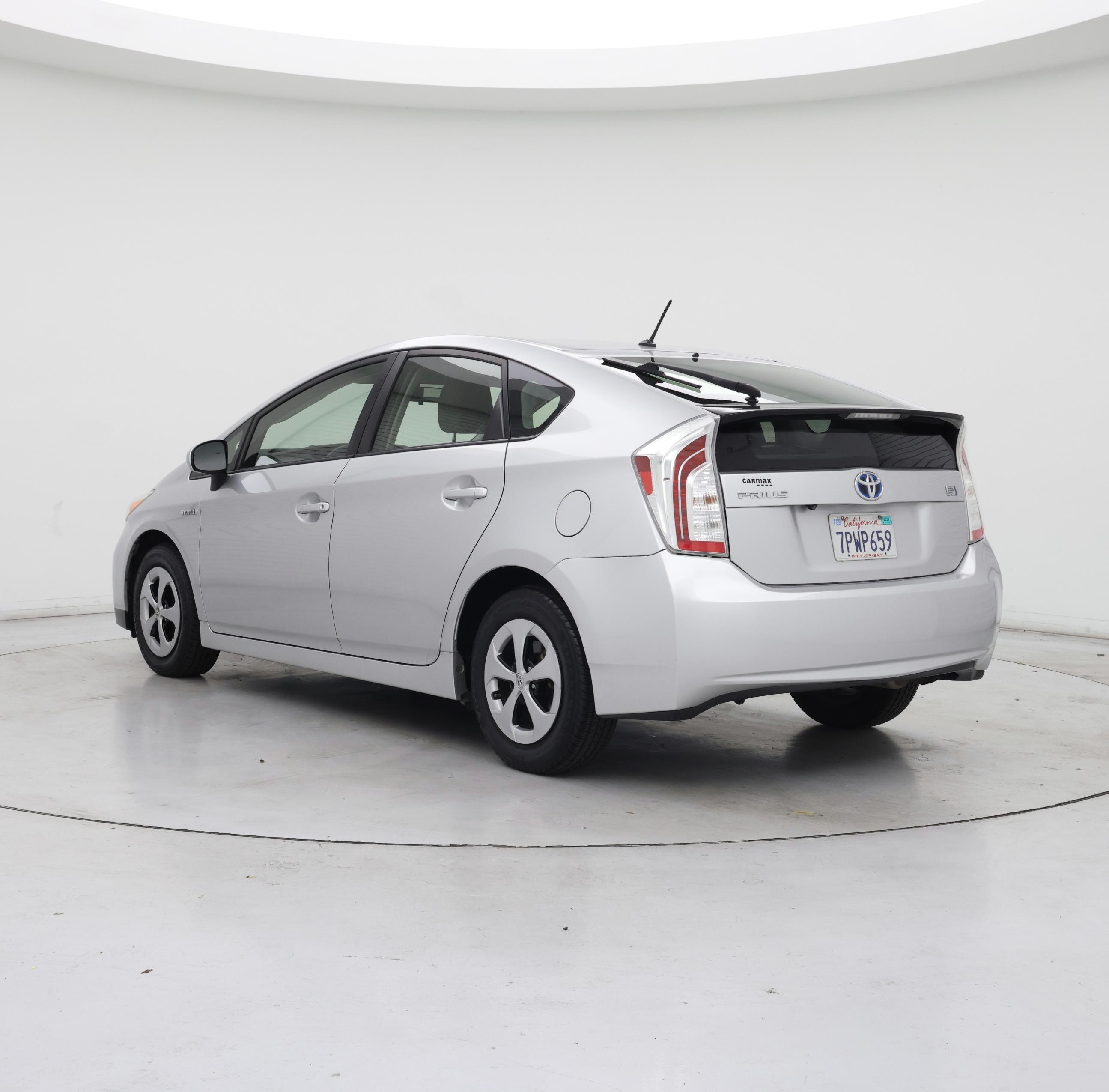 Thumbnail: 2015 Toyota Prius - 2