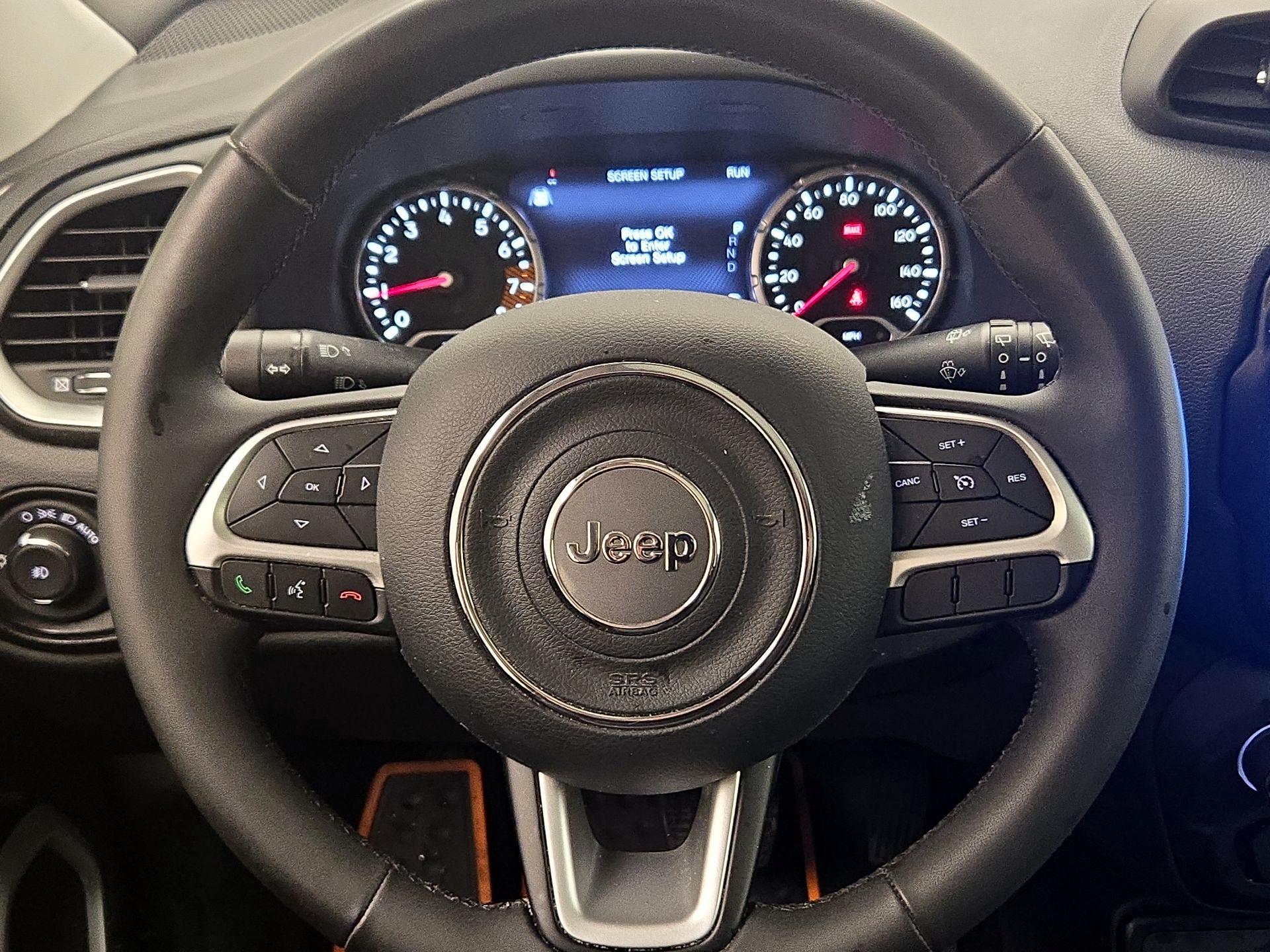 Thumbnail: 2021 Jeep Renegade - 10