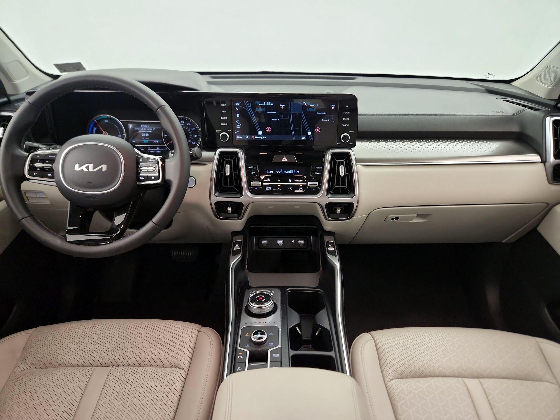 Thumbnail: 2023 Kia Sorento - 9