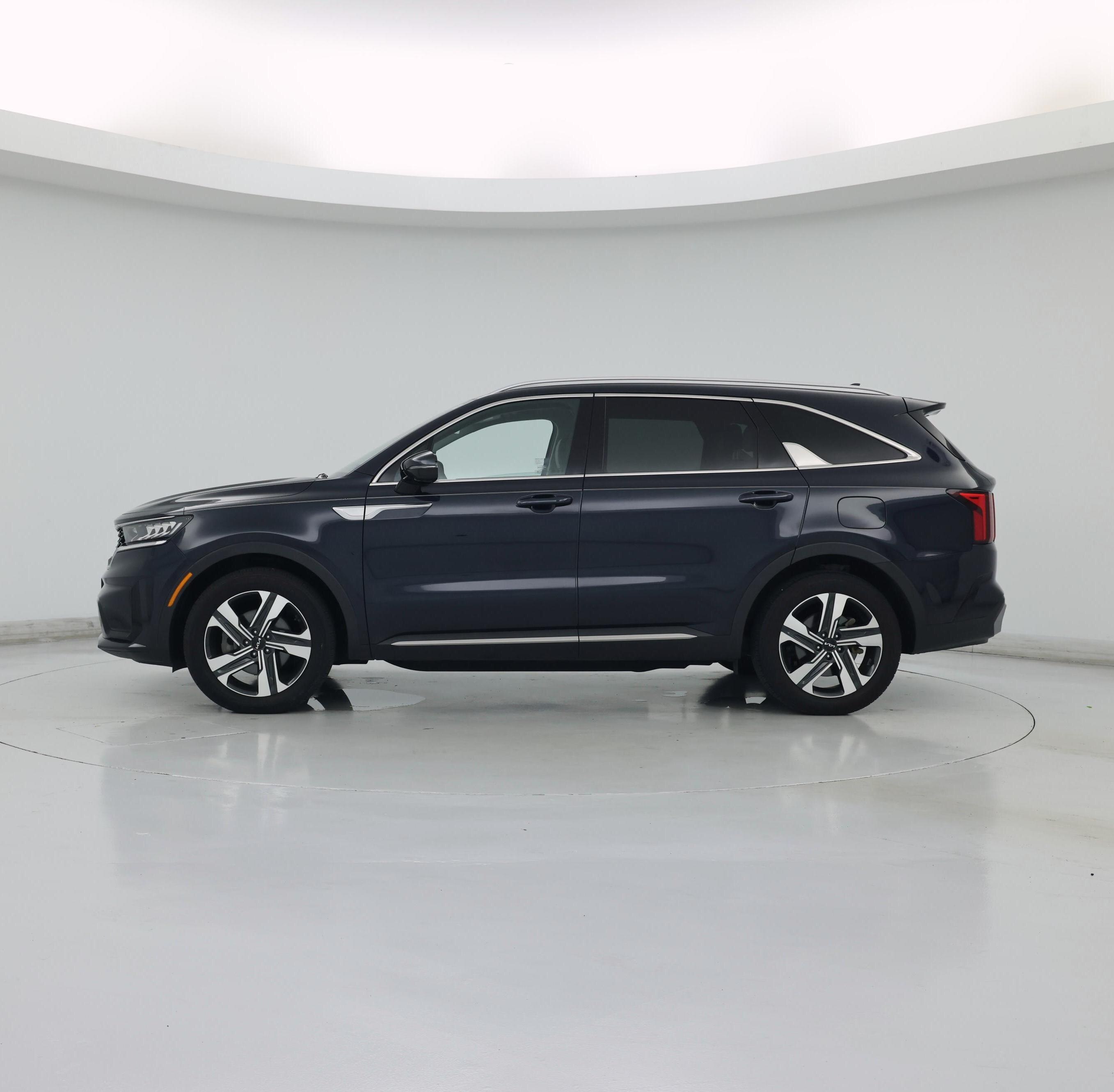 Thumbnail: 2023 Kia Sorento - 3