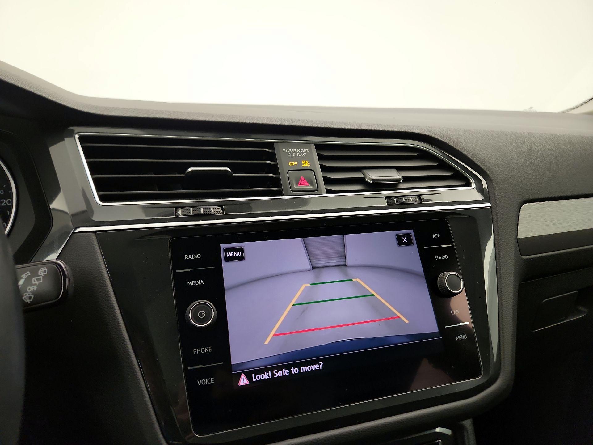 Thumbnail: 2019 Volkswagen Tiguan - 14