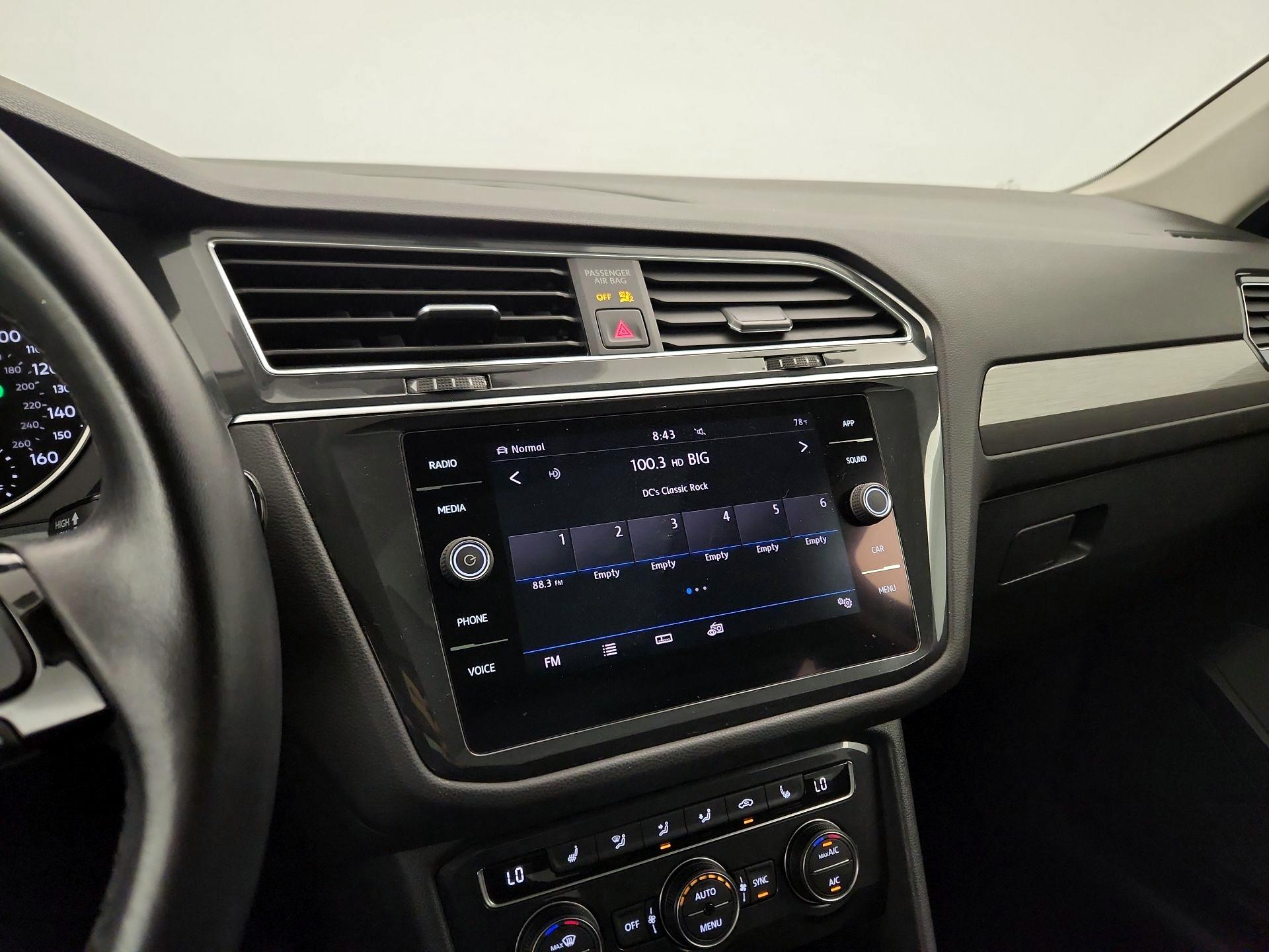 Thumbnail: 2019 Volkswagen Tiguan - 15