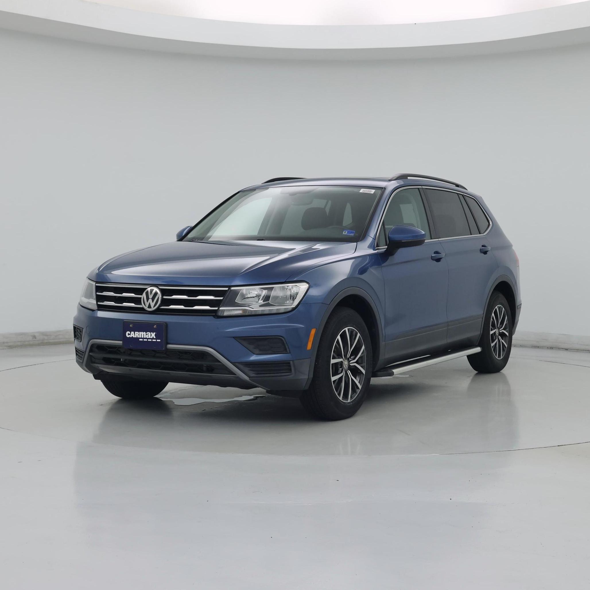 Thumbnail: 2019 Volkswagen Tiguan - 4
